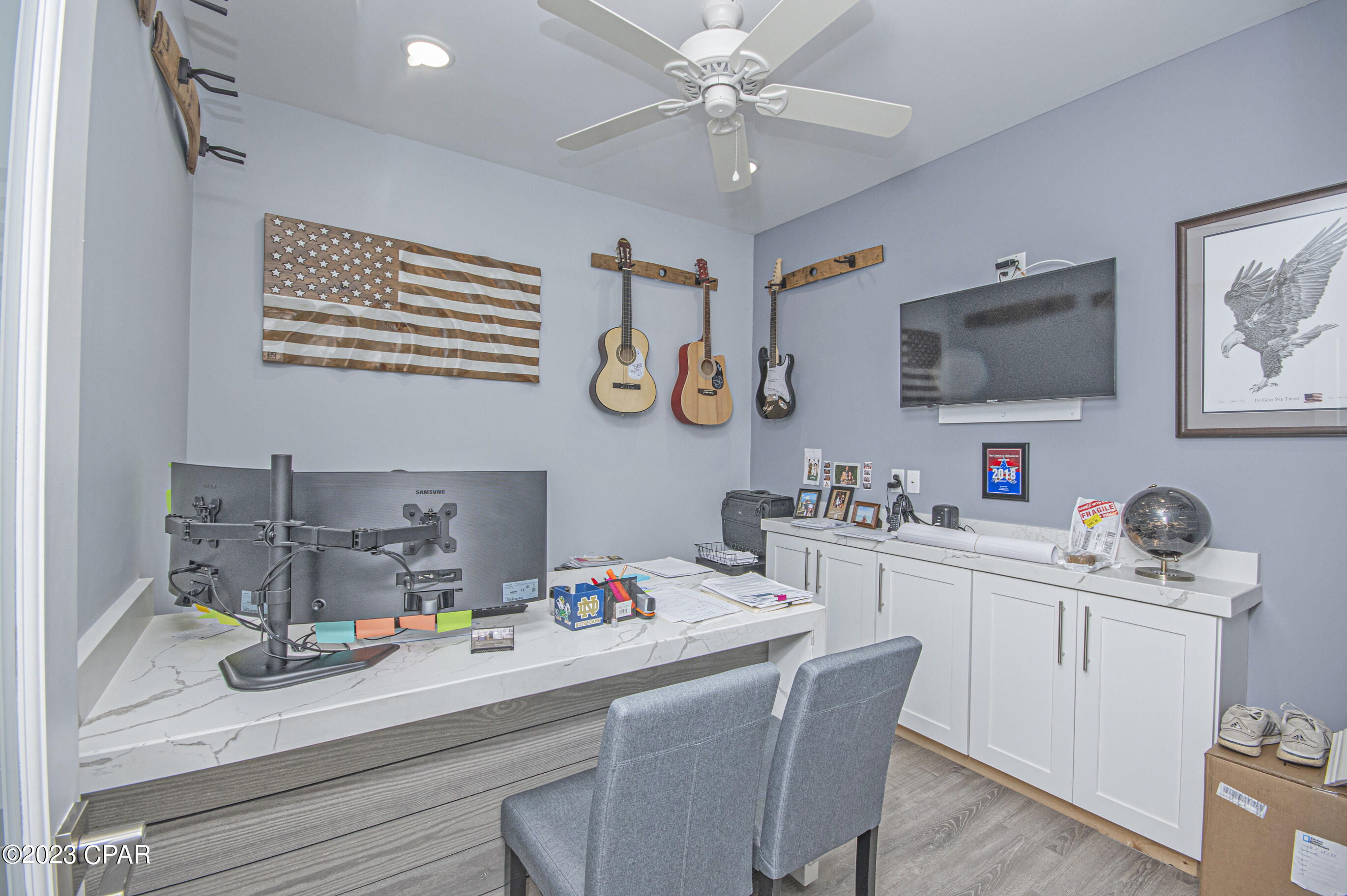 [No Recorded Subdiv] - Commercial Sale