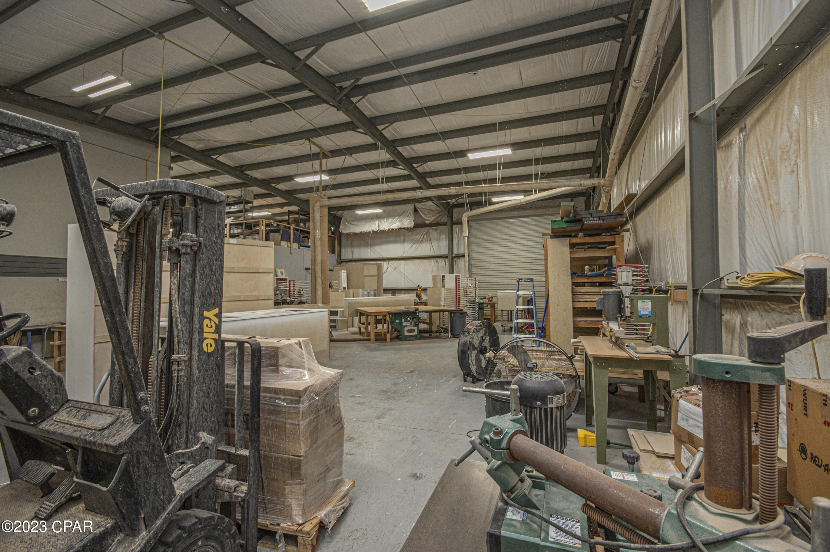 [No Recorded Subdiv] - Commercial Sale