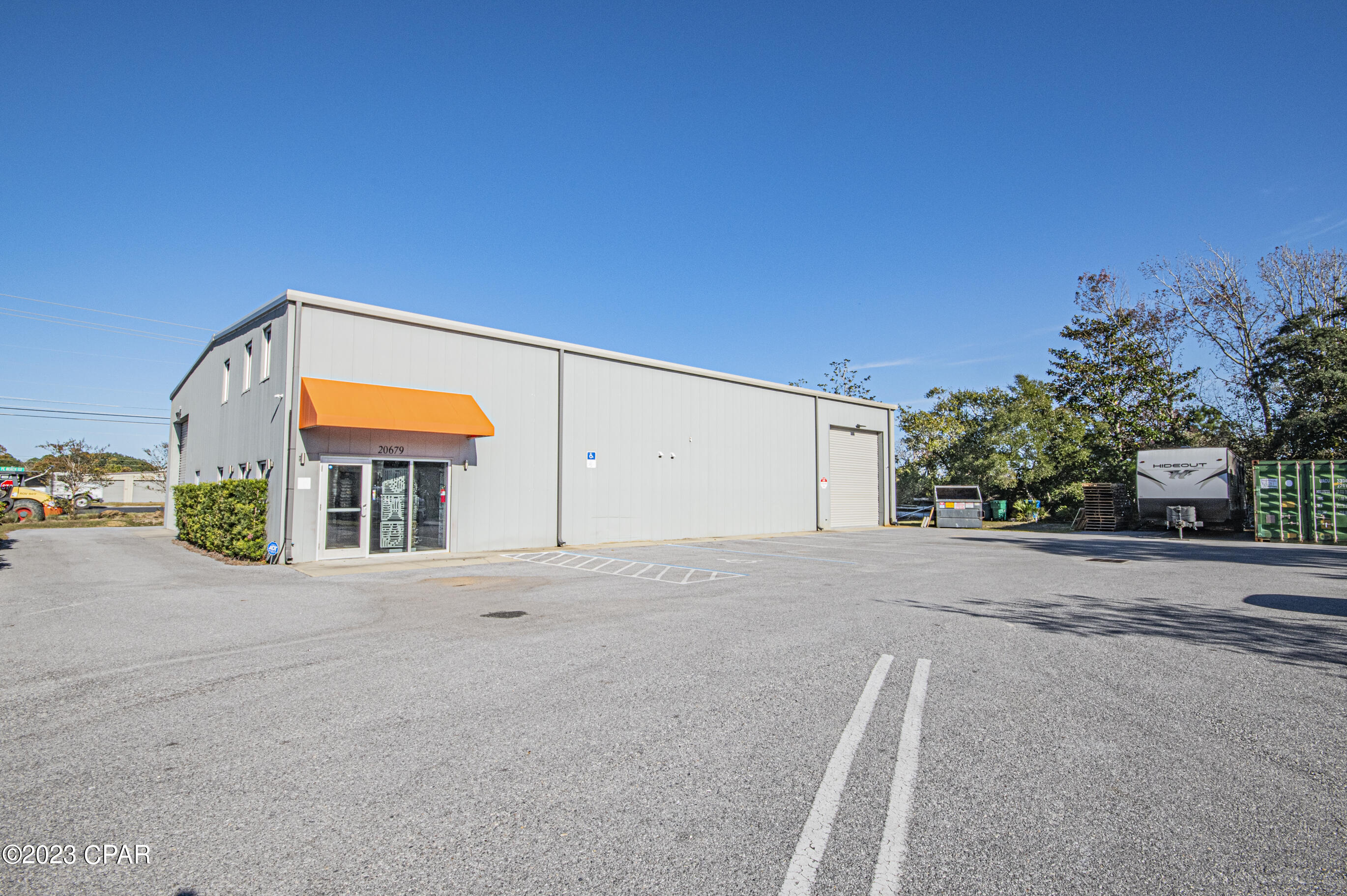 [No Recorded Subdiv] - Commercial Sale