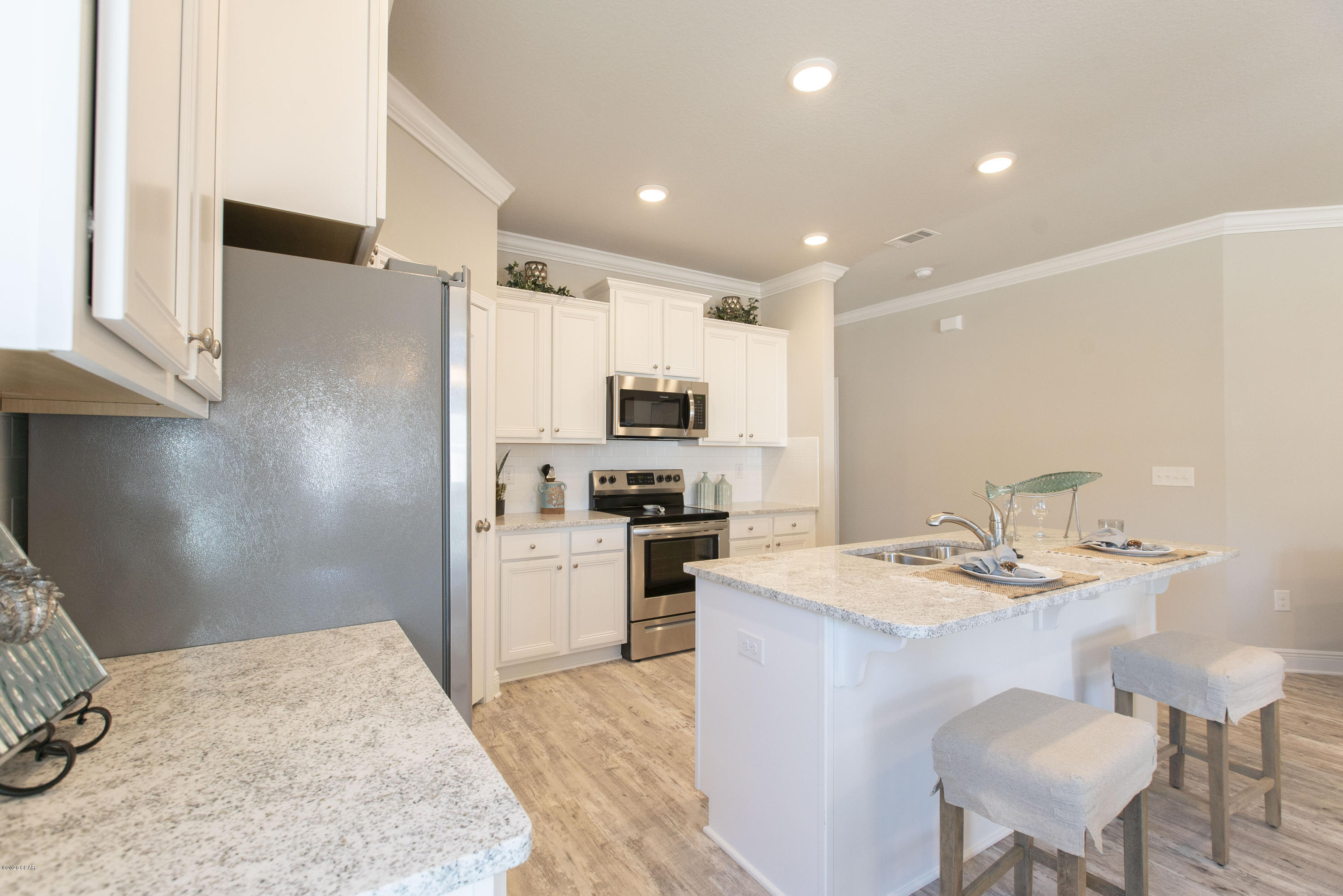 Emerald Cove Villas - Residential