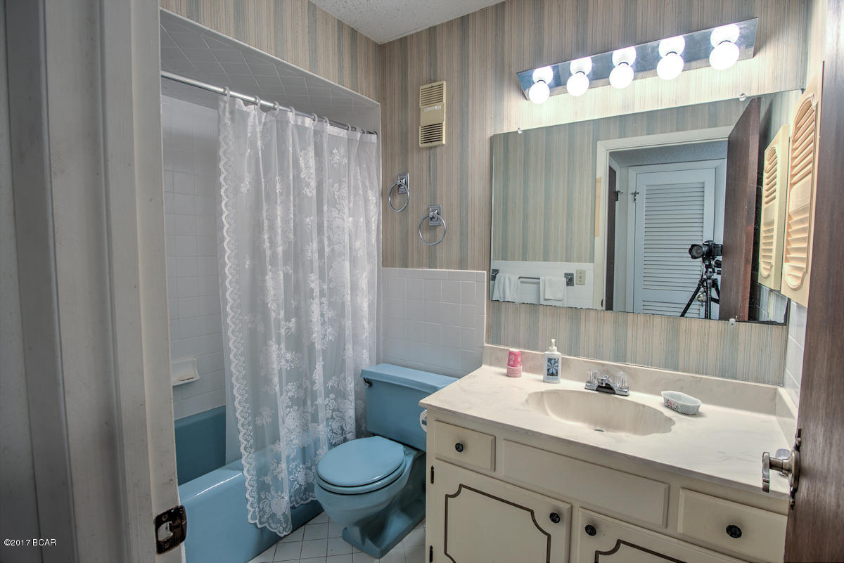 Regency Towers - Residential