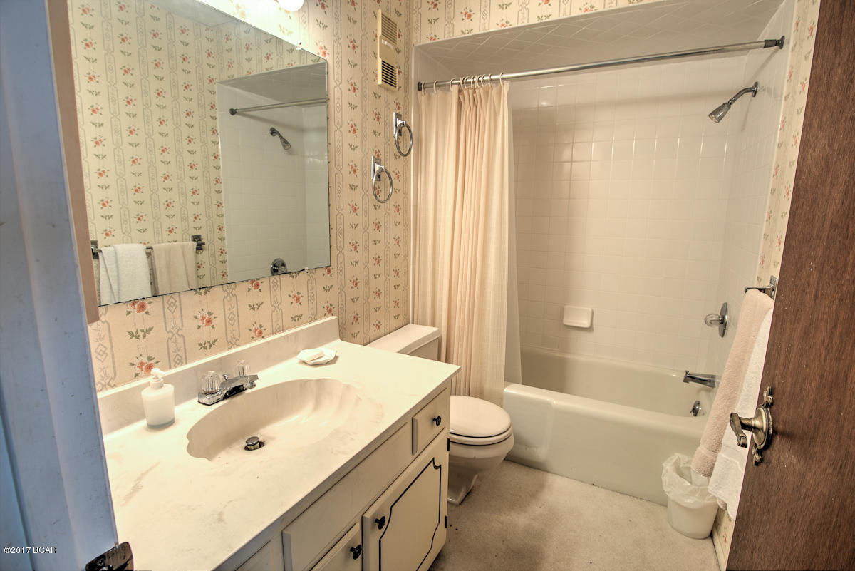 Regency Towers - Residential