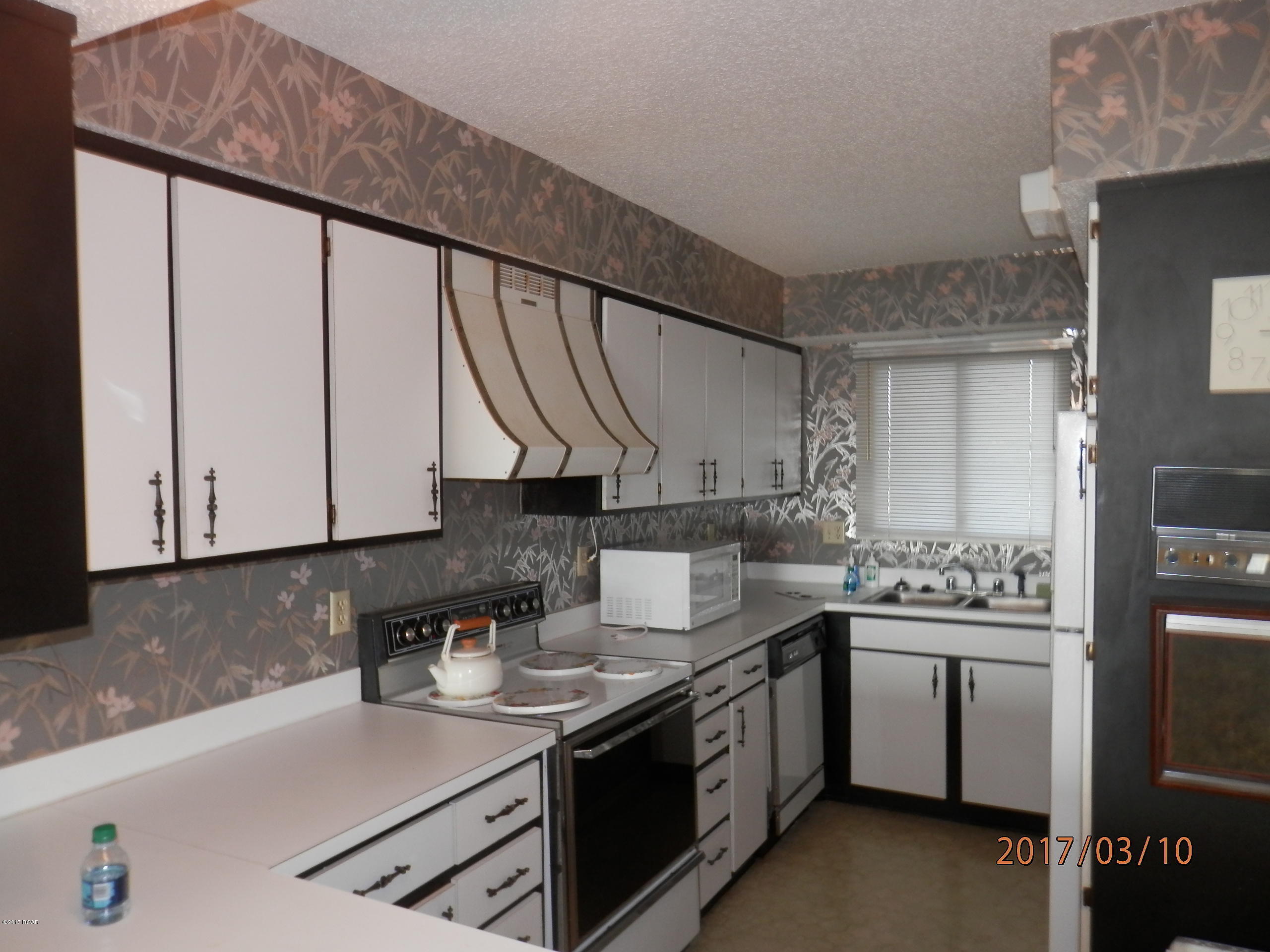 Regency Towers - Residential