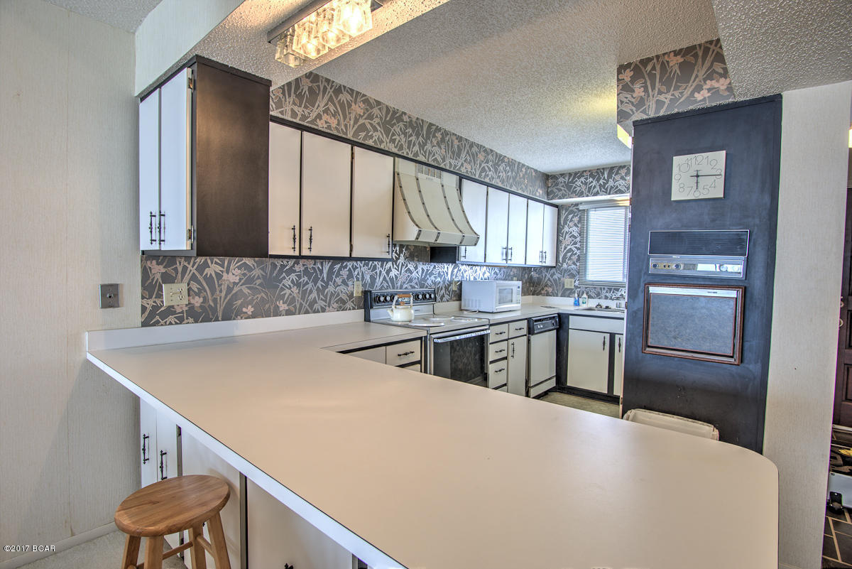 Regency Towers - Residential