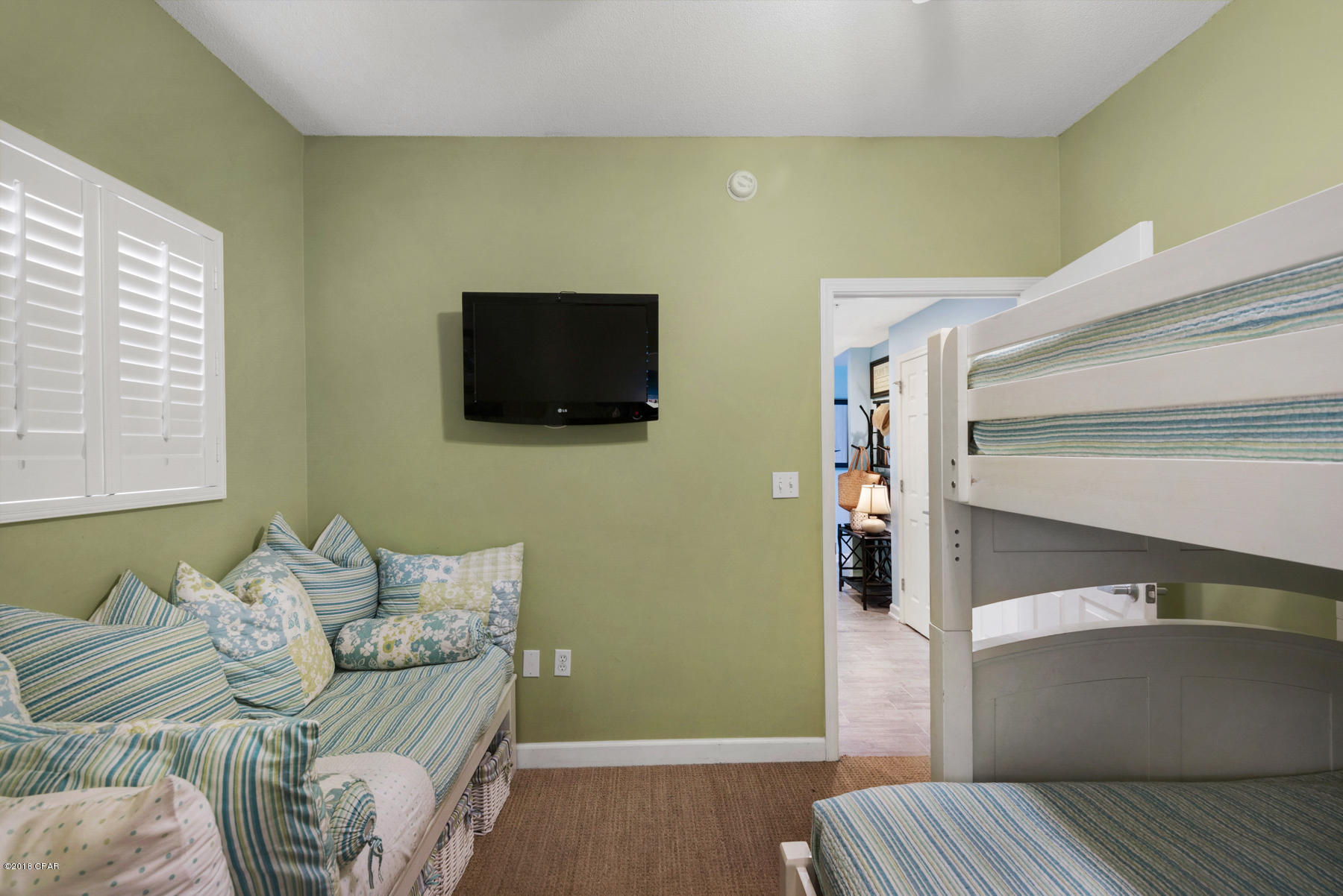 Sterling Reef - Residential