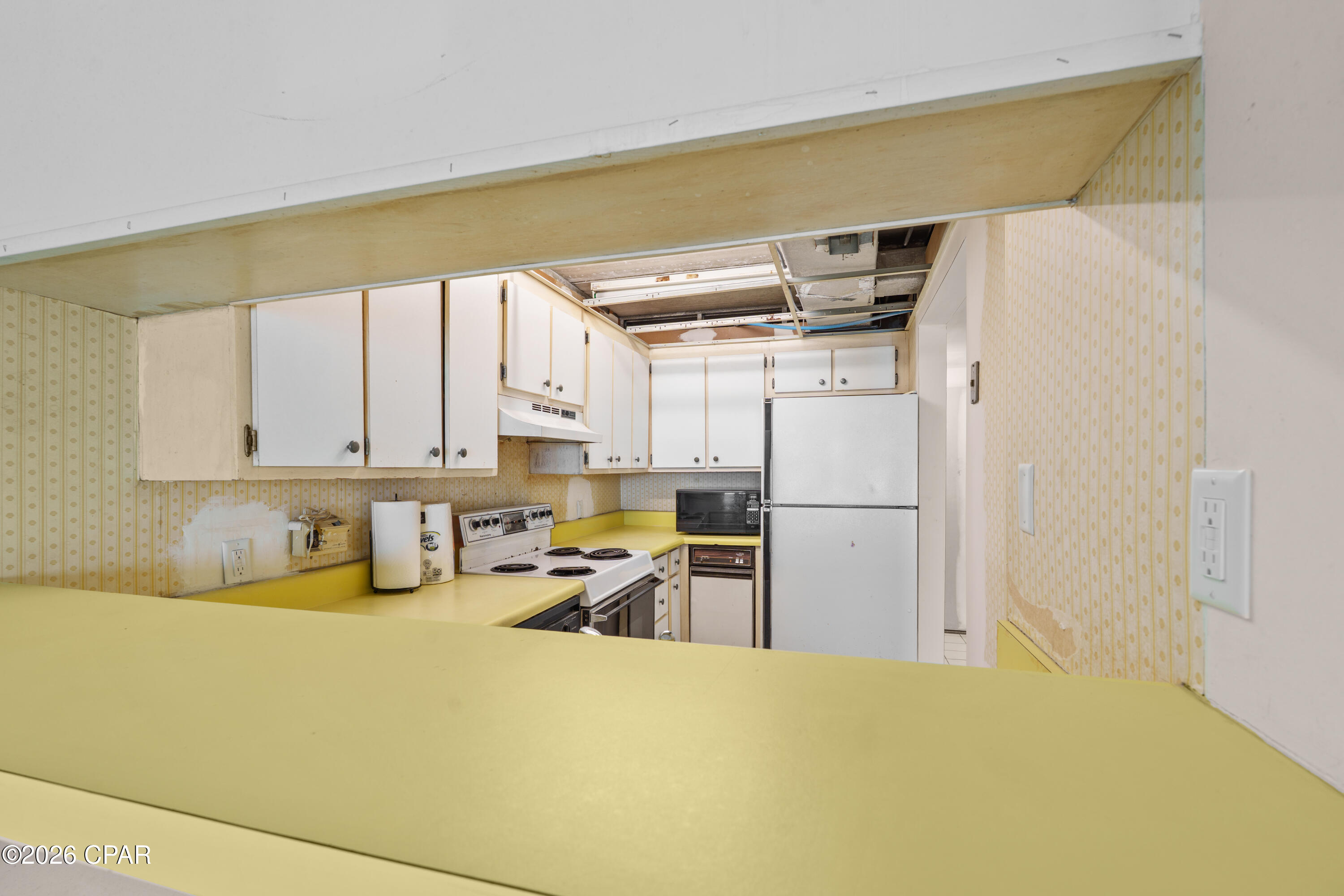 Mariner East Condo - Residential