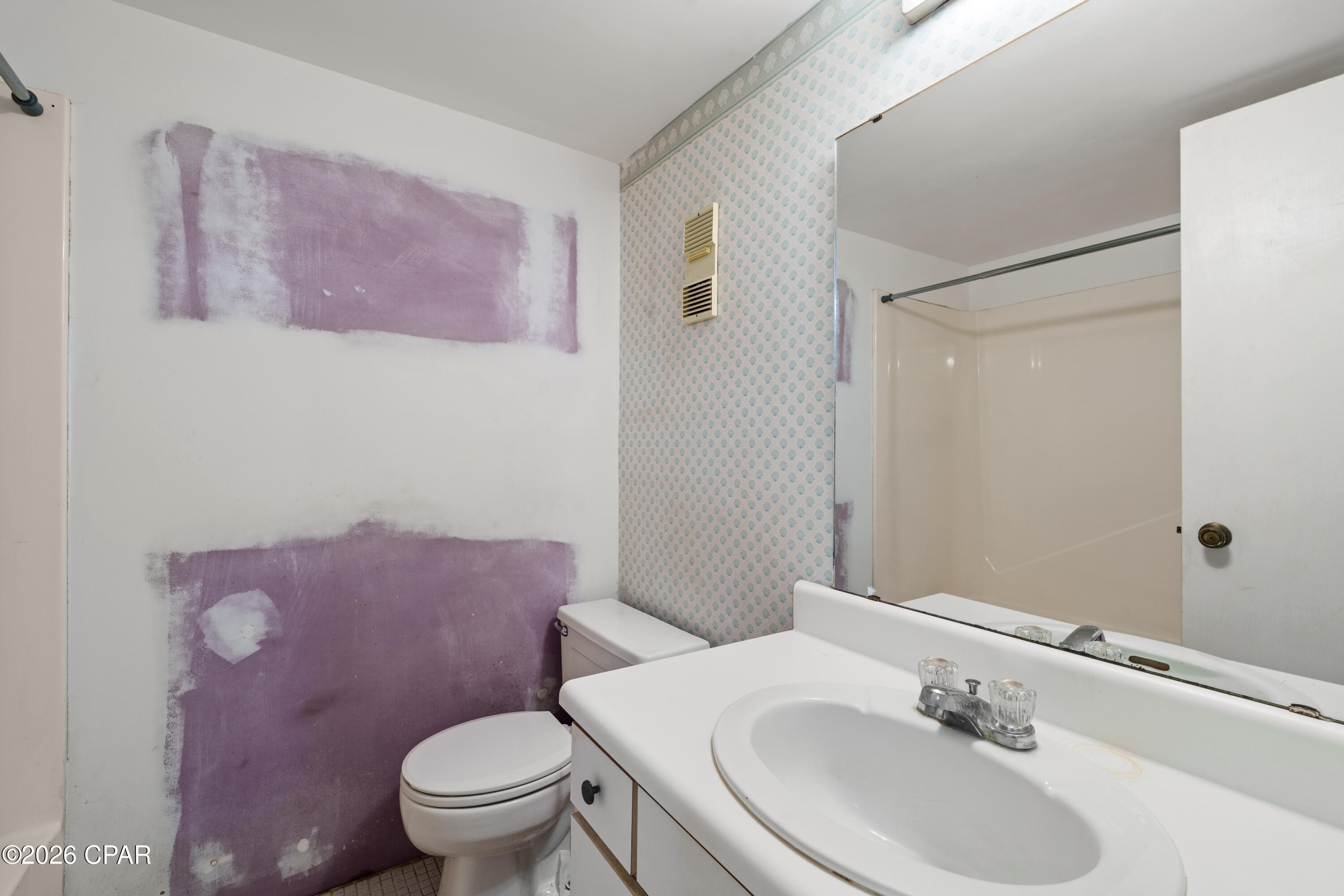 Mariner East Condo - Residential