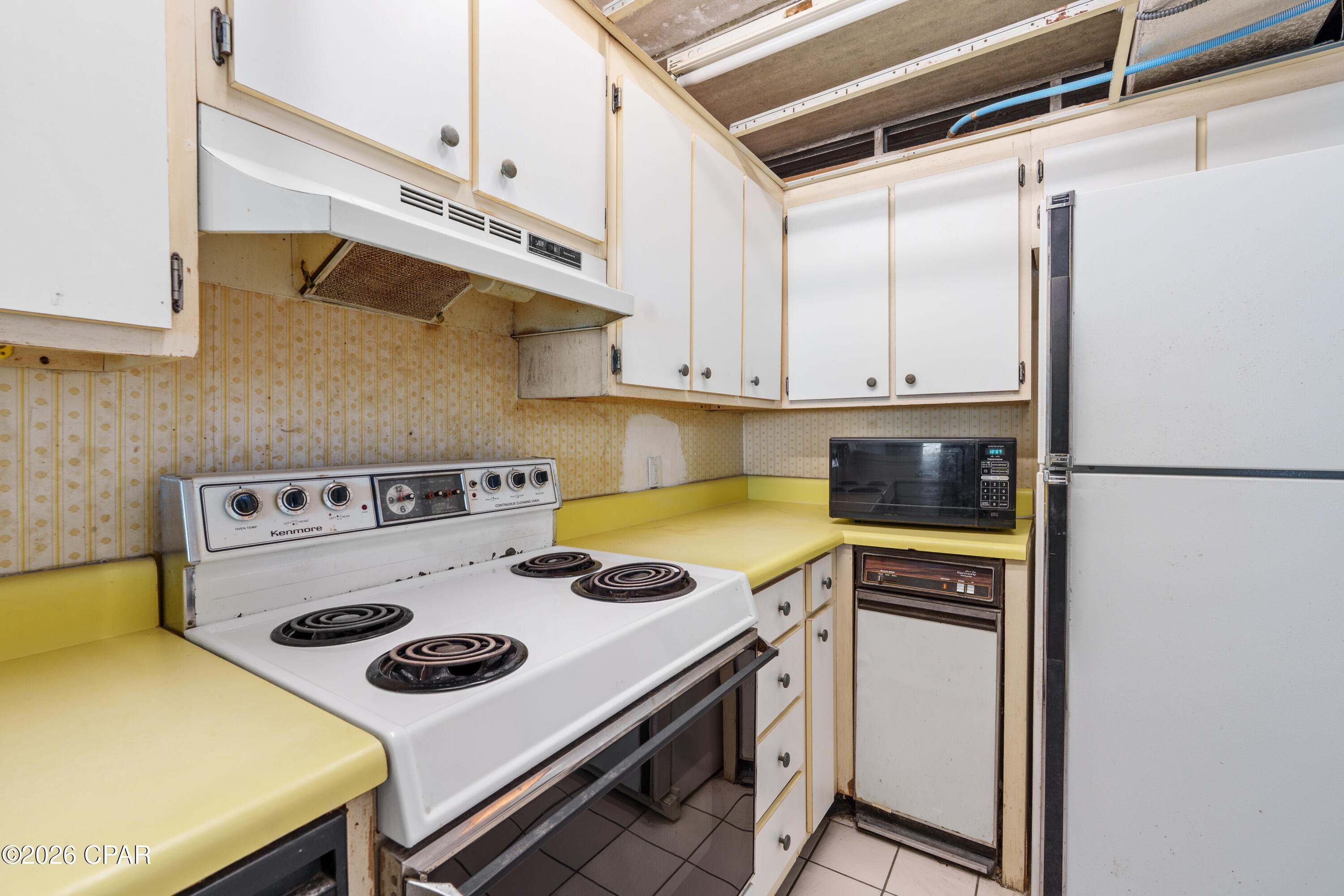 Mariner East Condo - Residential