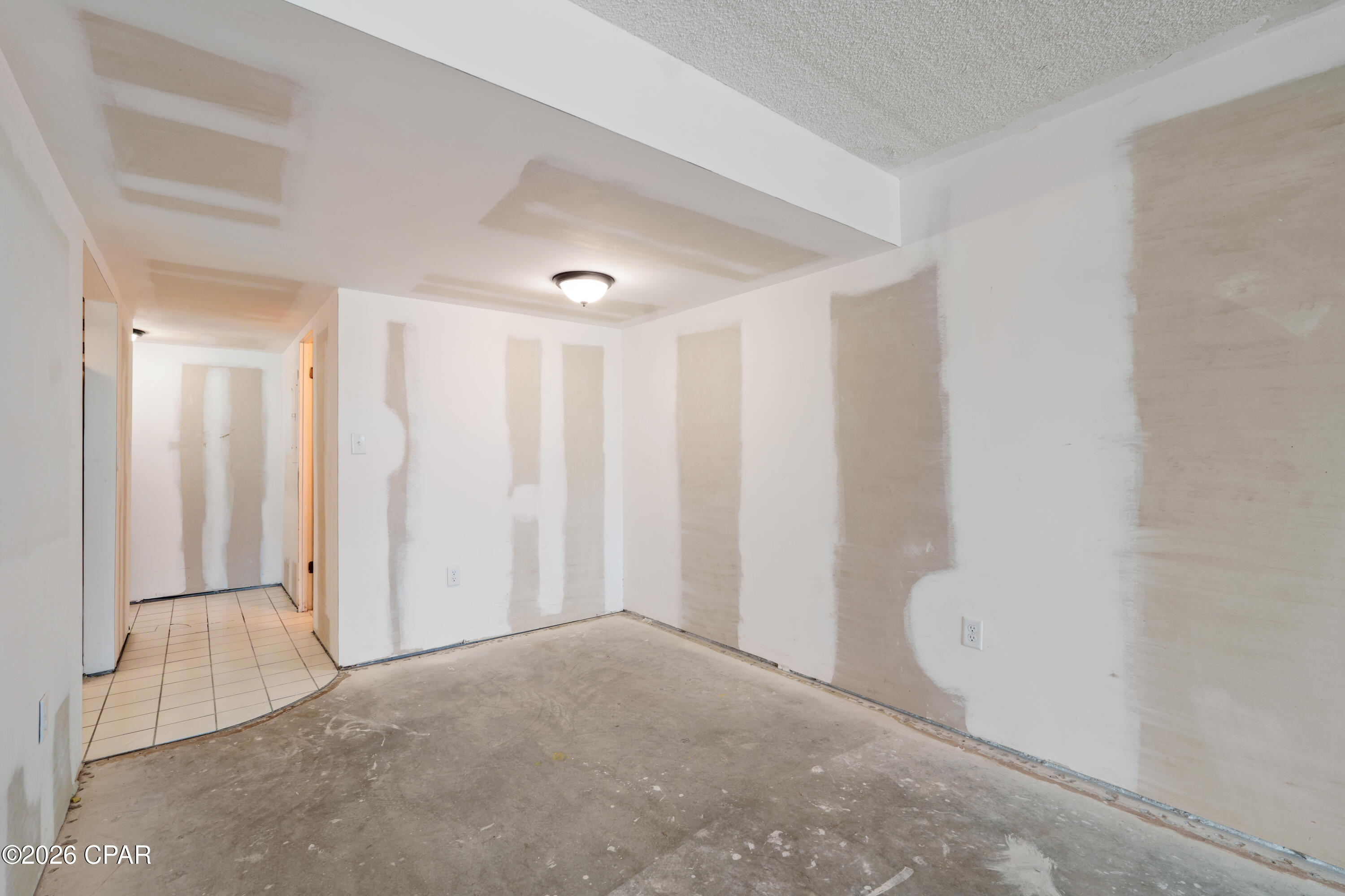 Mariner East Condo - Residential