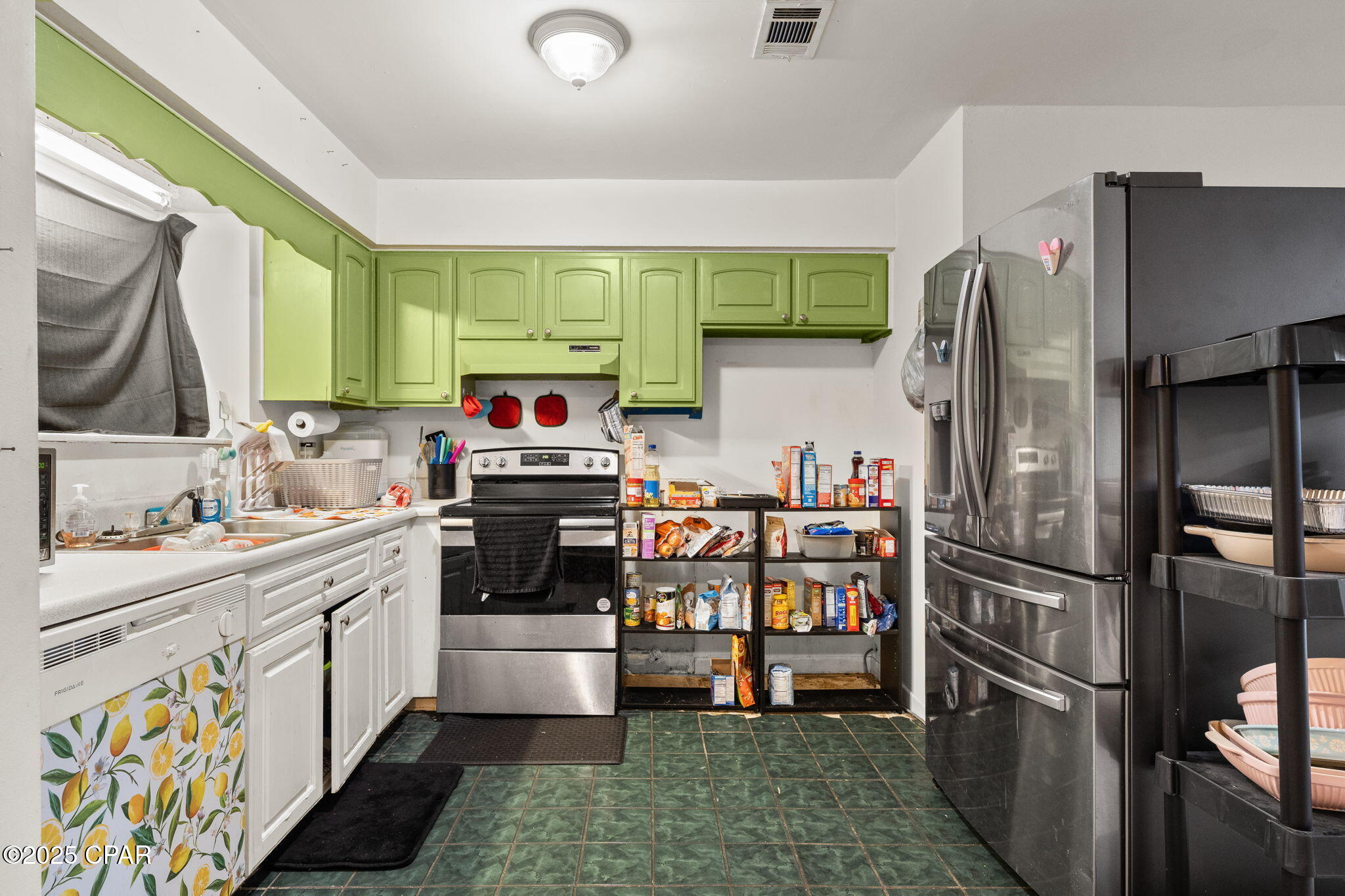 [No Recorded Subdiv] - Residential