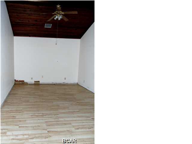 Baywood Shores Est Unit 2 - Residential