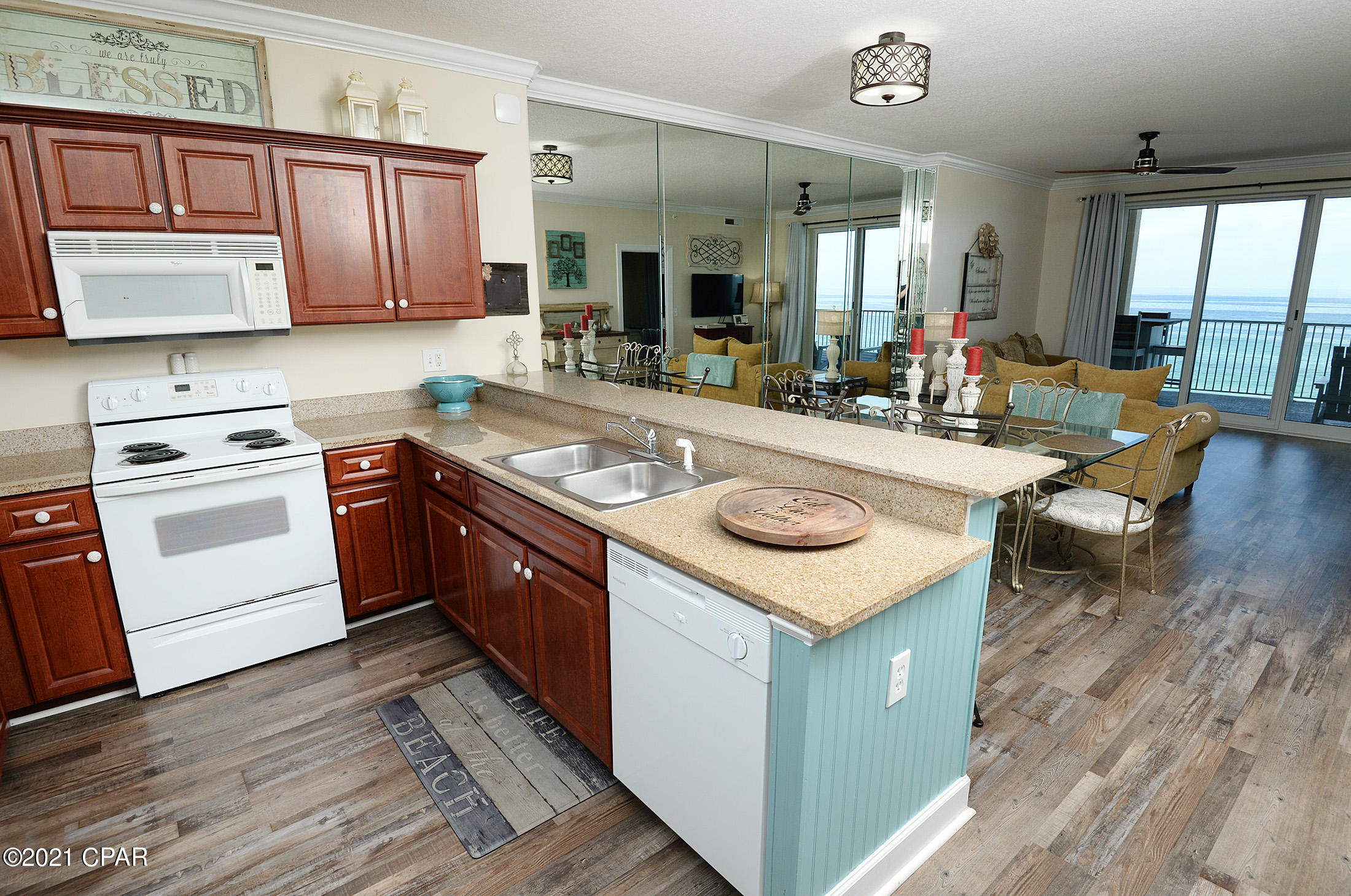 Ocean Villa - Residential