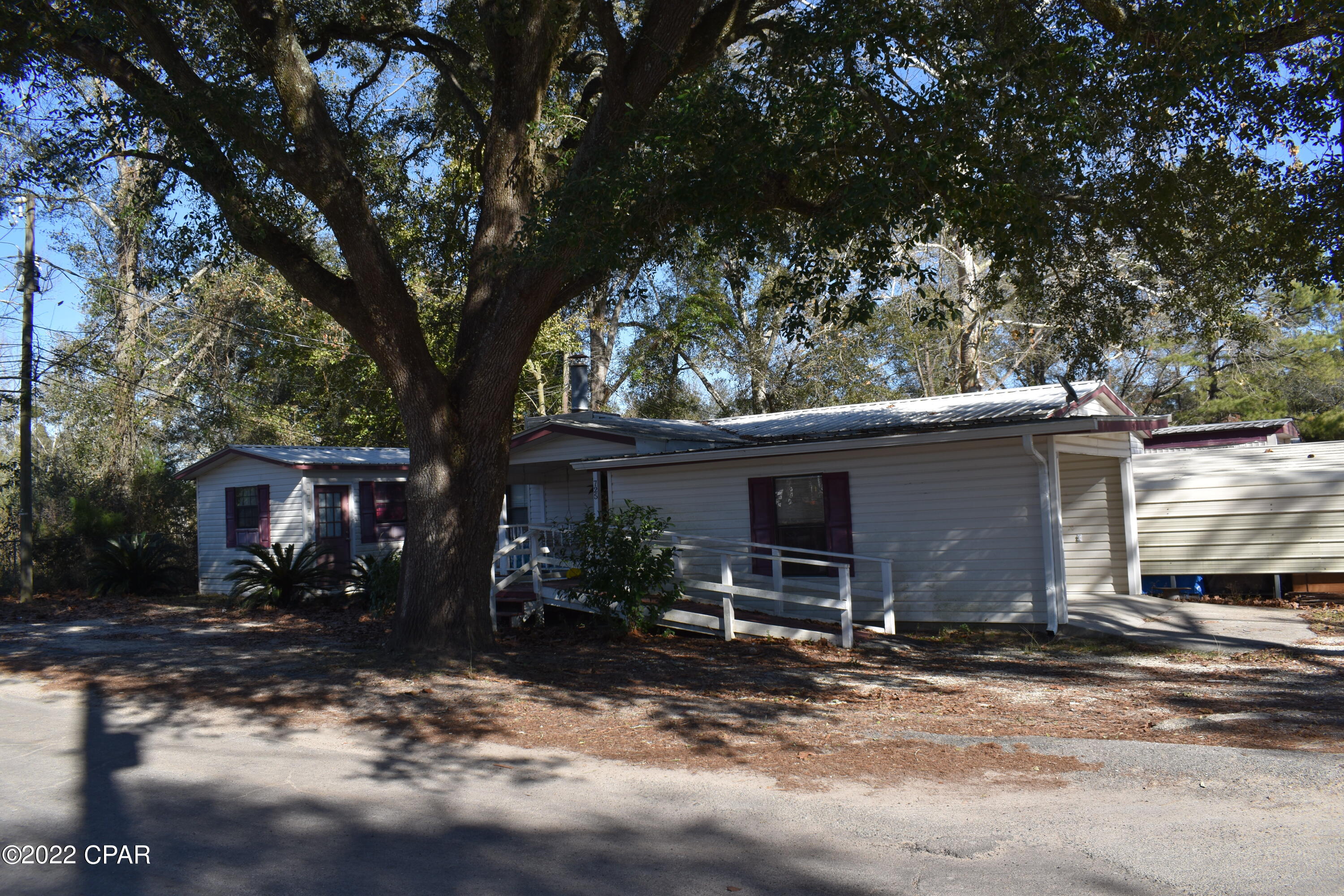 [No Recorded Subdiv] - Commercial Sale