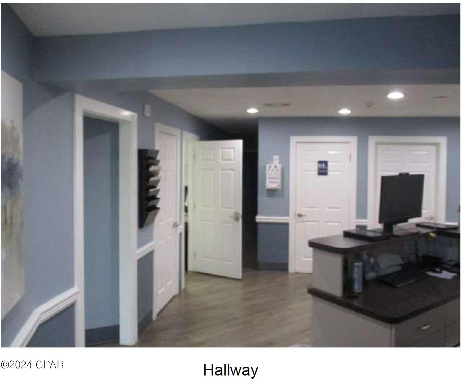 [No Recorded Subdiv] - Commercial Sale