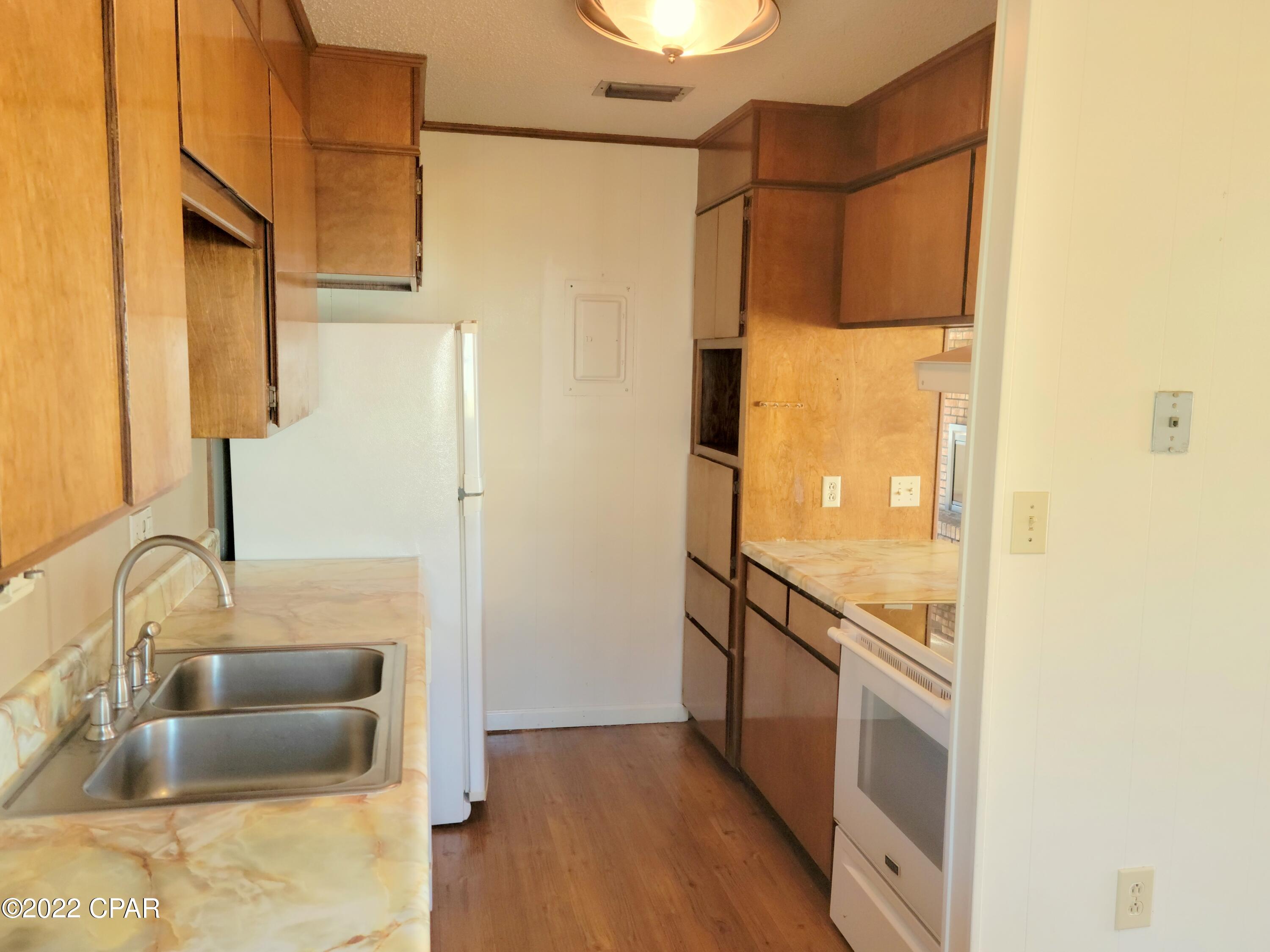 [No Recorded Subdiv] - Residential