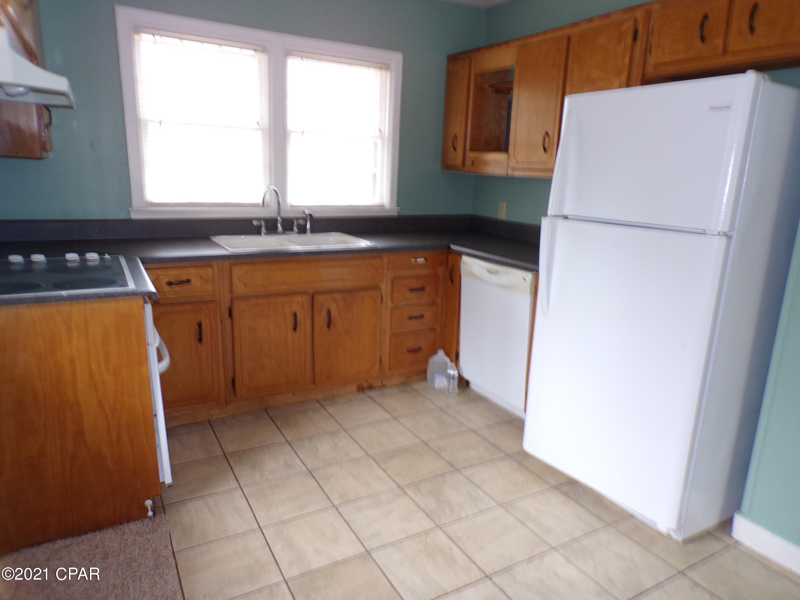 [No Recorded Subdiv] - Residential Lease