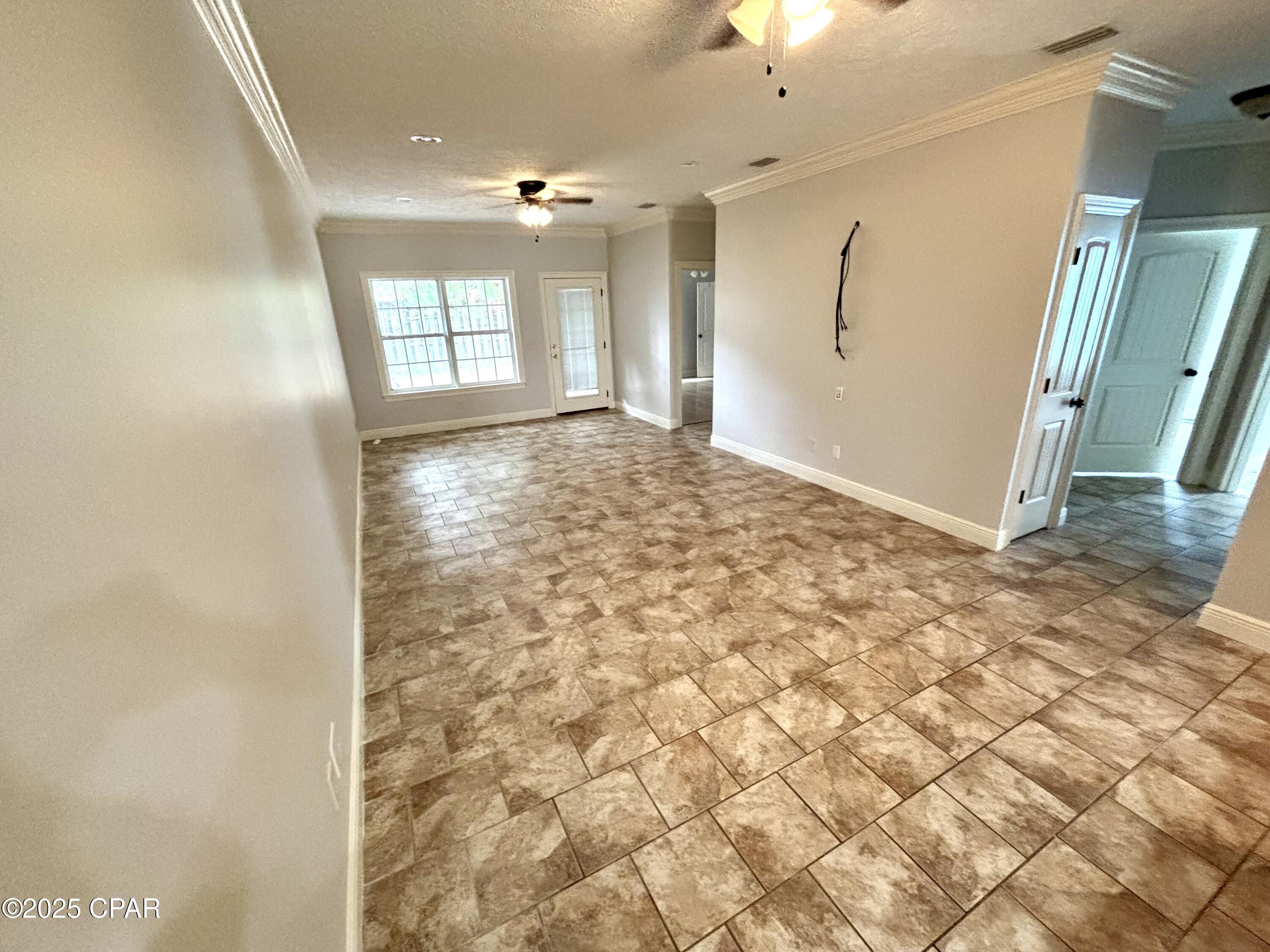 Gardenia Beach - Residential Lease