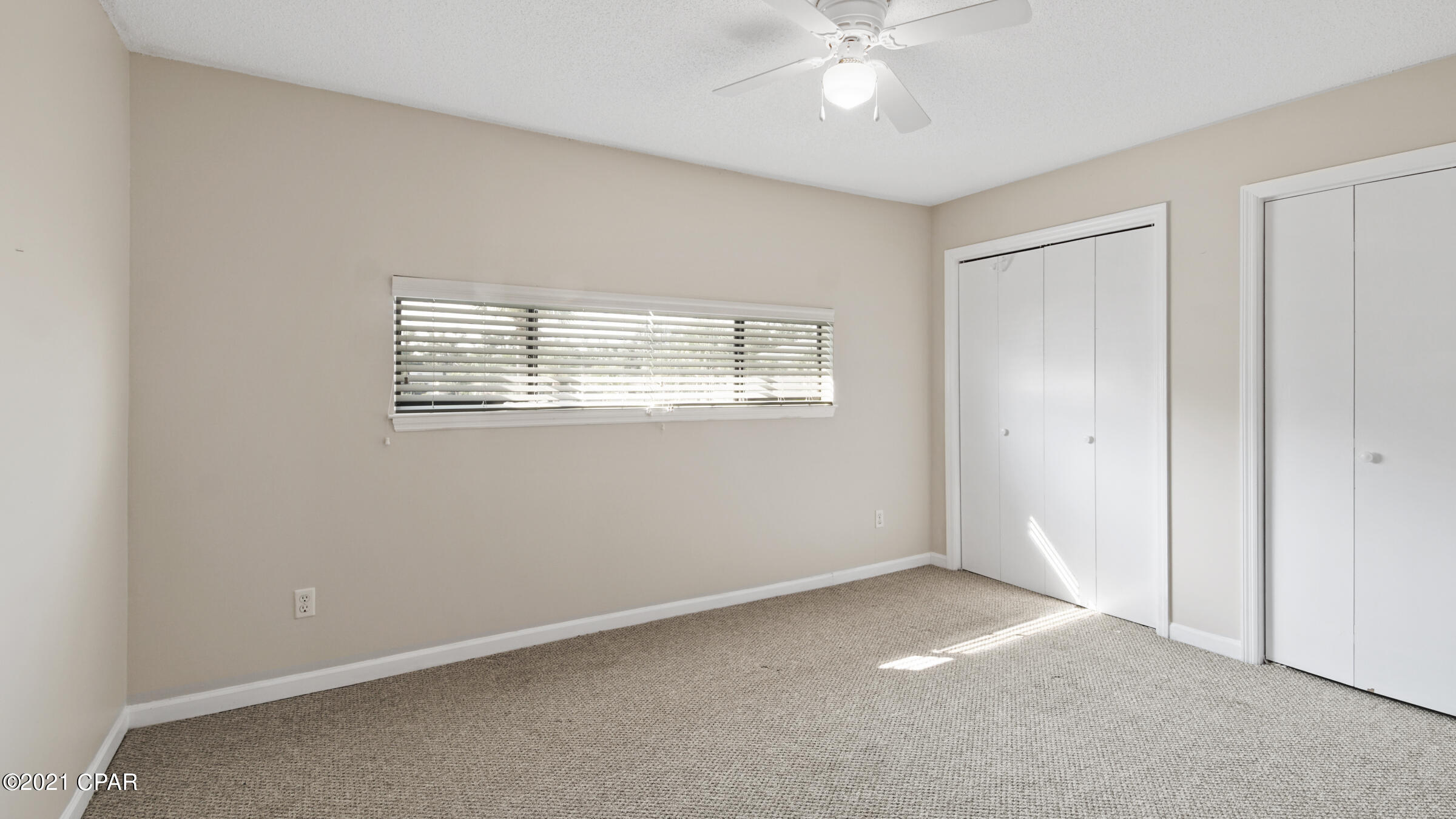 Sunbay Townhouses - Residential