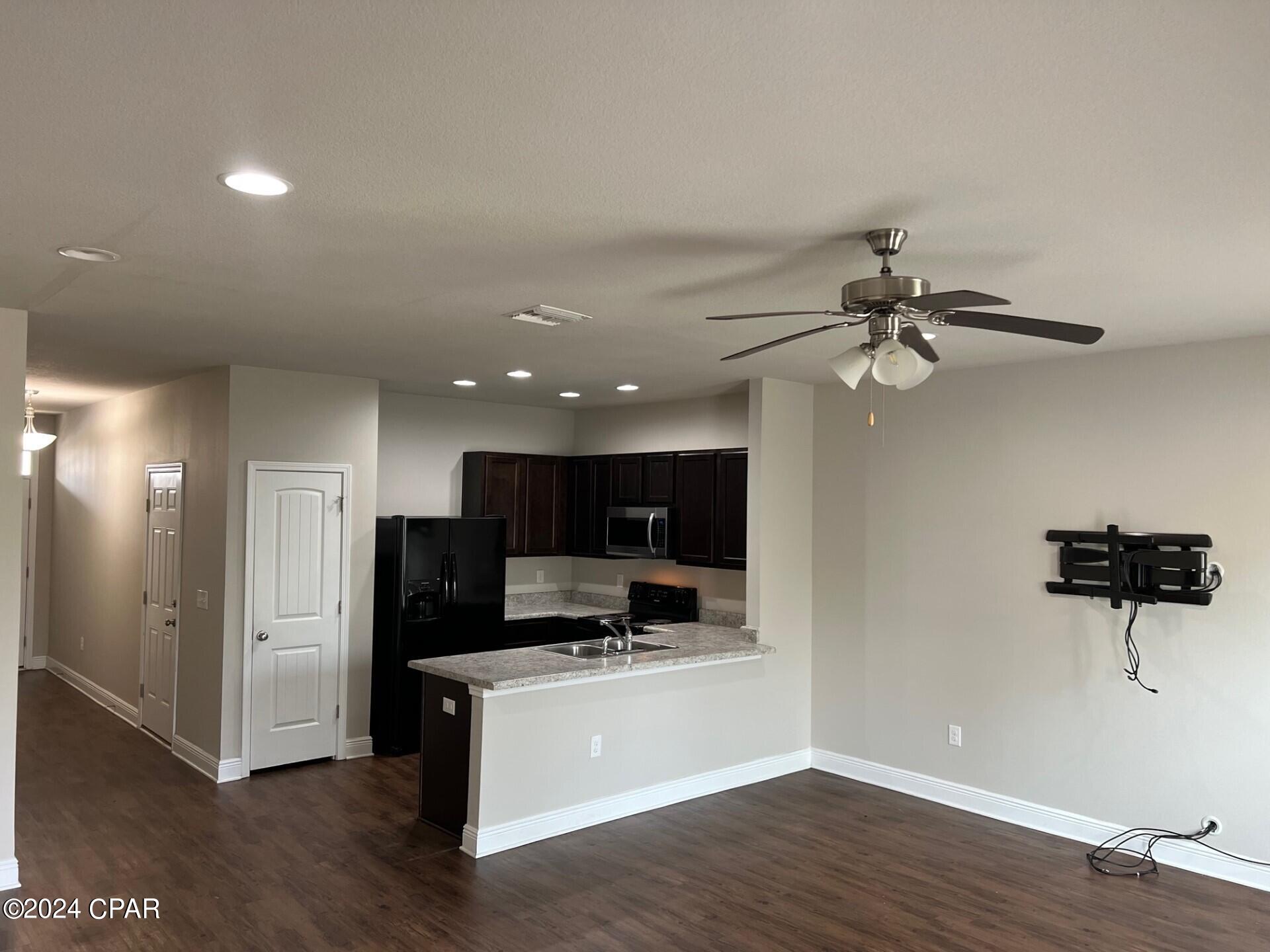 Sentinel Point - Residential Lease