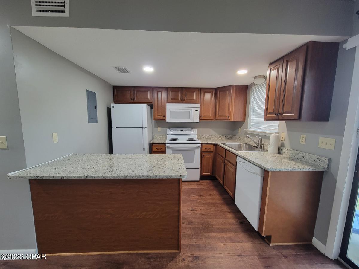 [No Recorded Subdiv] - Residential Lease