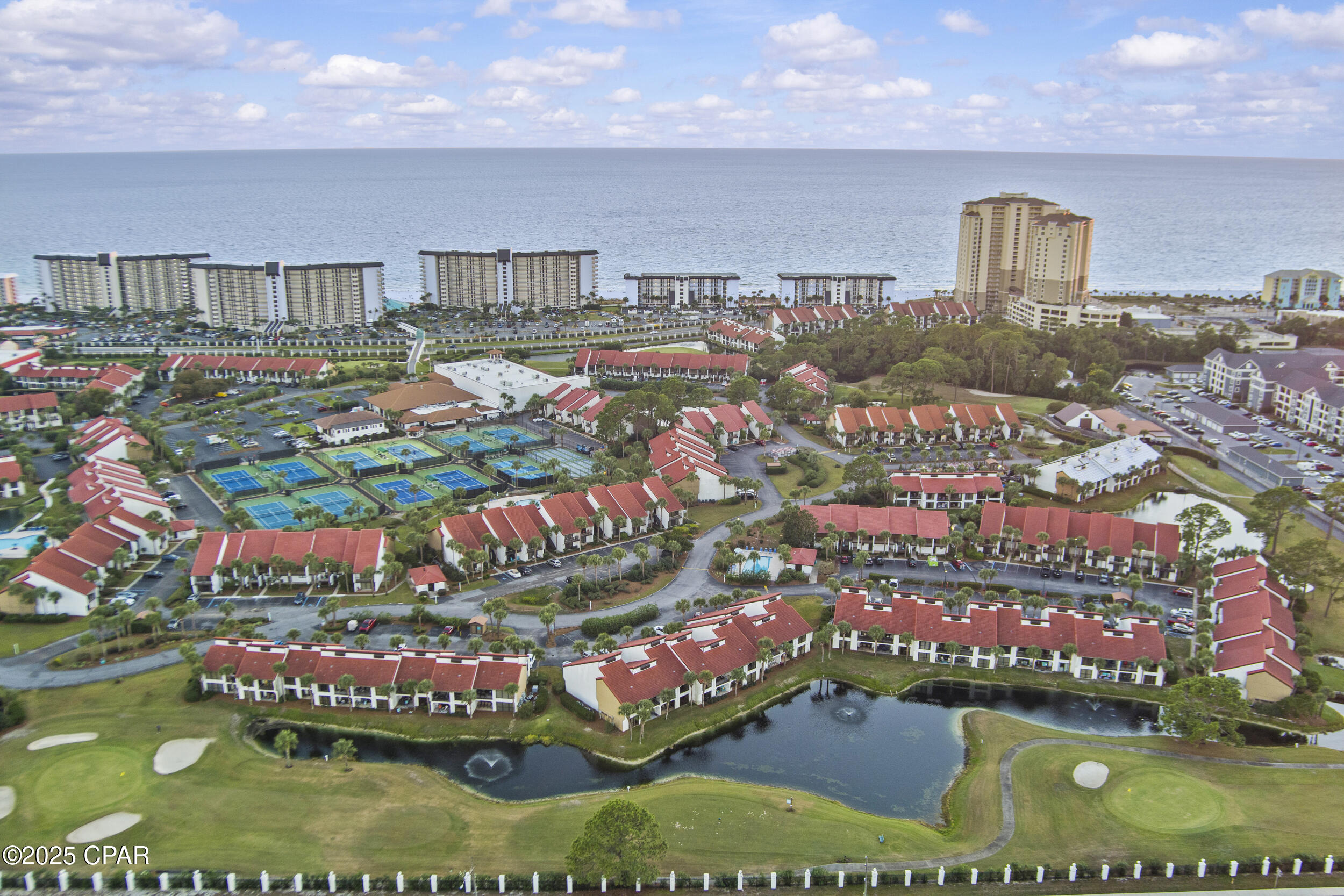 Edgewater Golf Villas 5 B - Residential