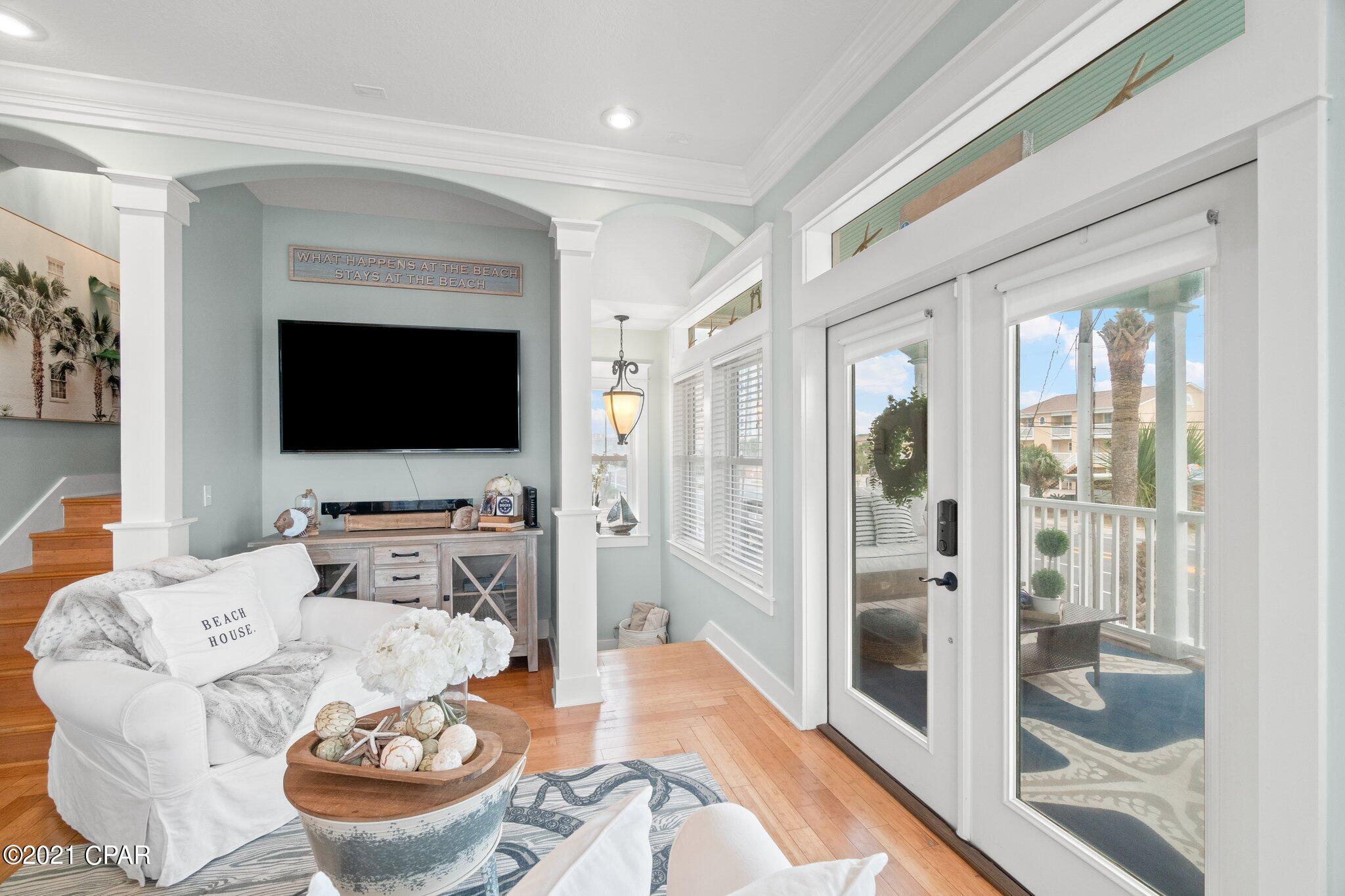 Gulf Lagoon Beach - Residential