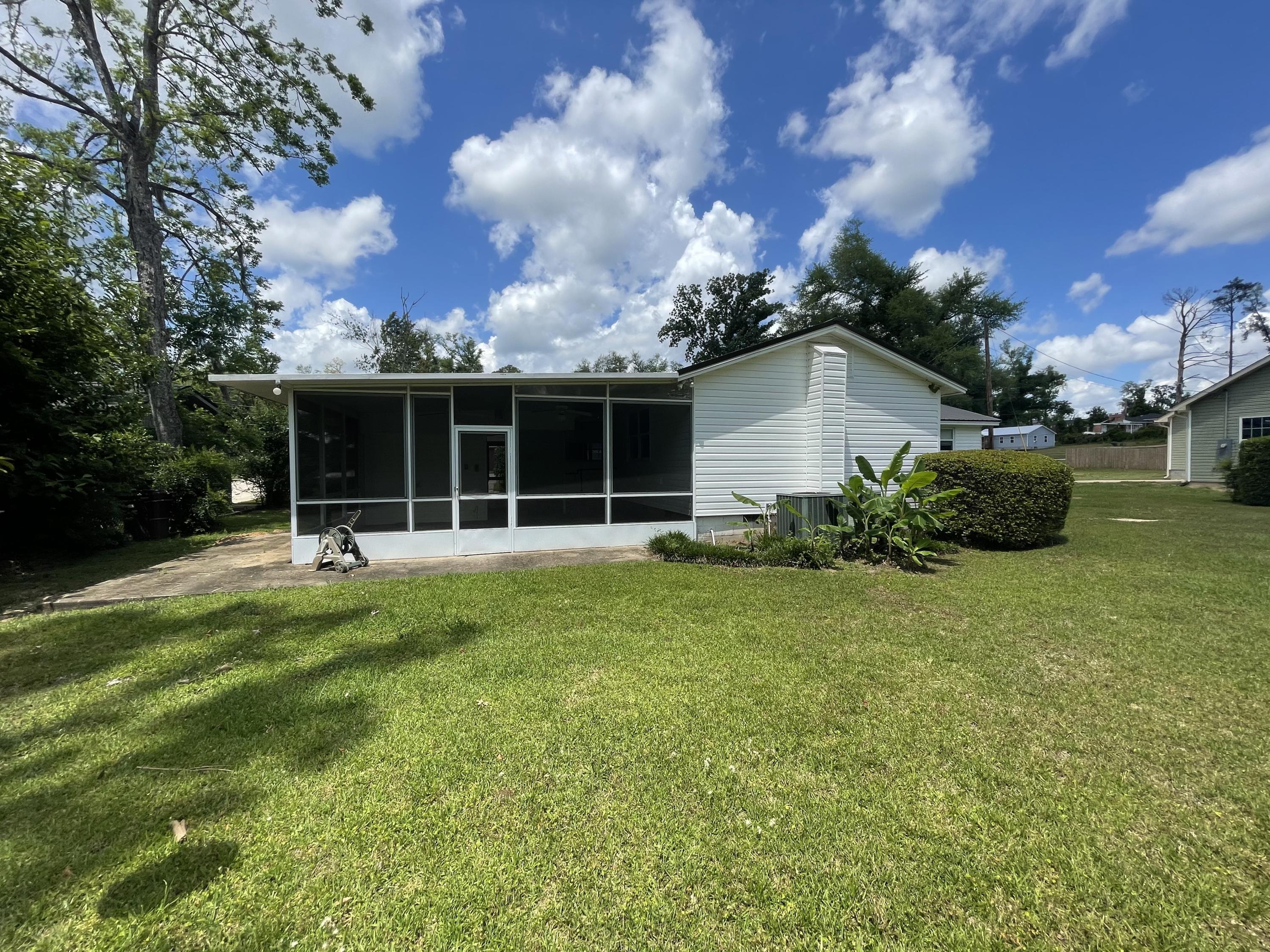 West Manor - Residential