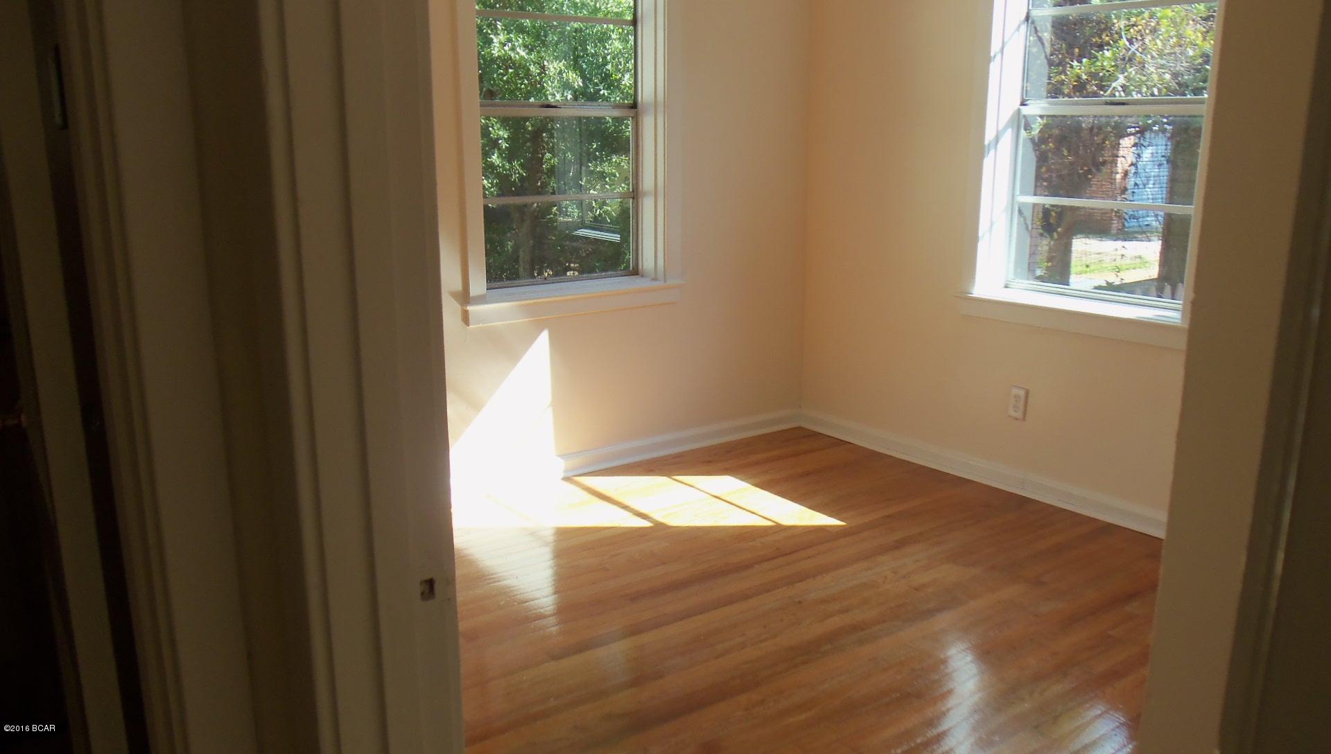 Oakland Terrace Add - Residential Lease