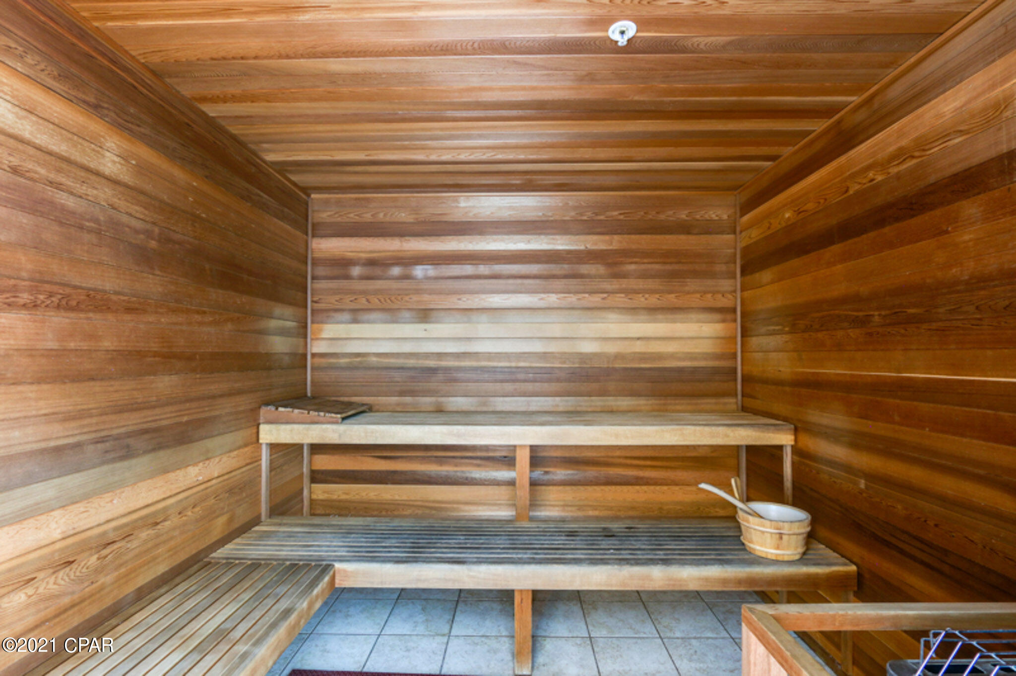 Tropic Winds - Residential