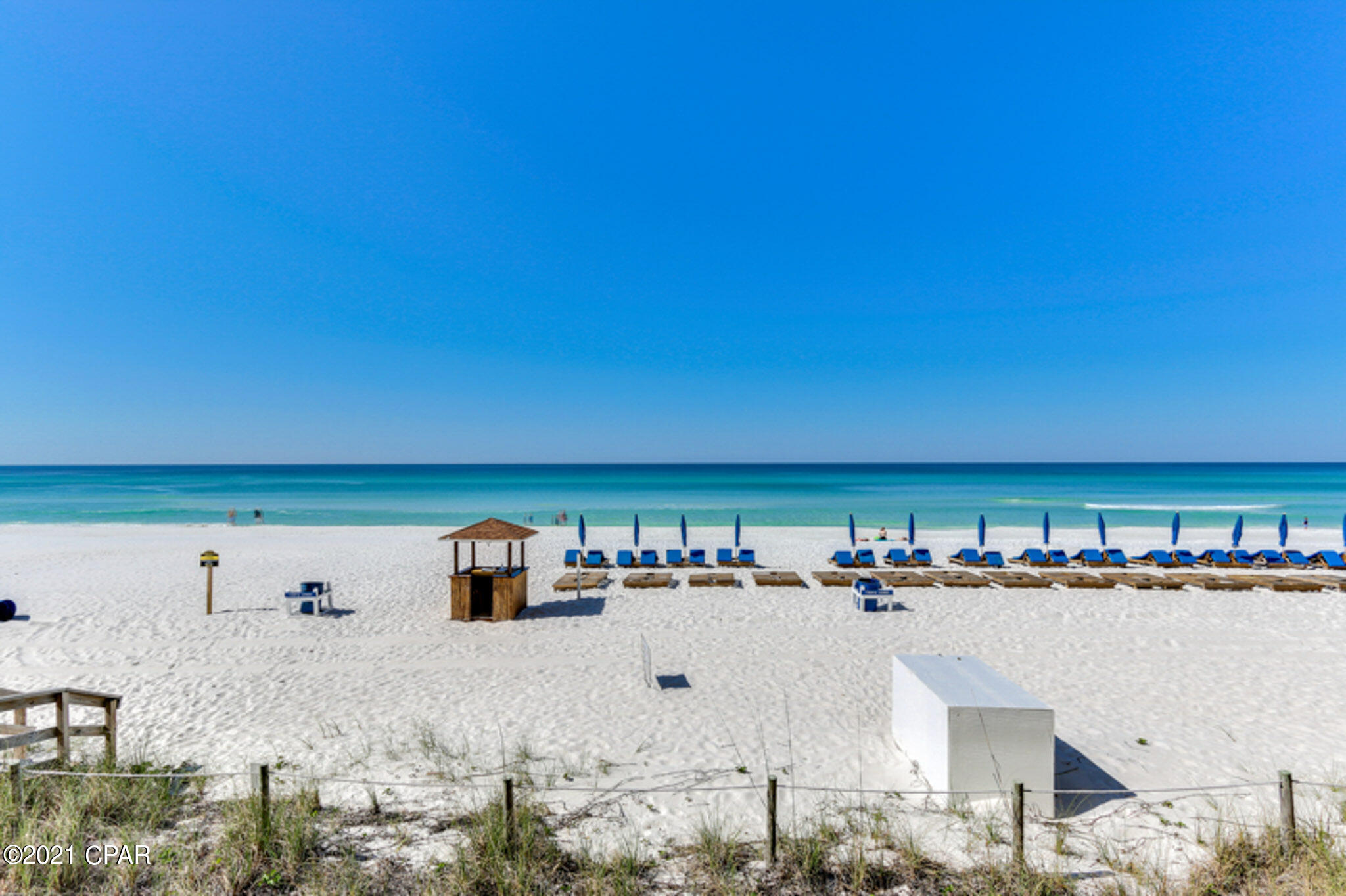 Tropic Winds - Residential