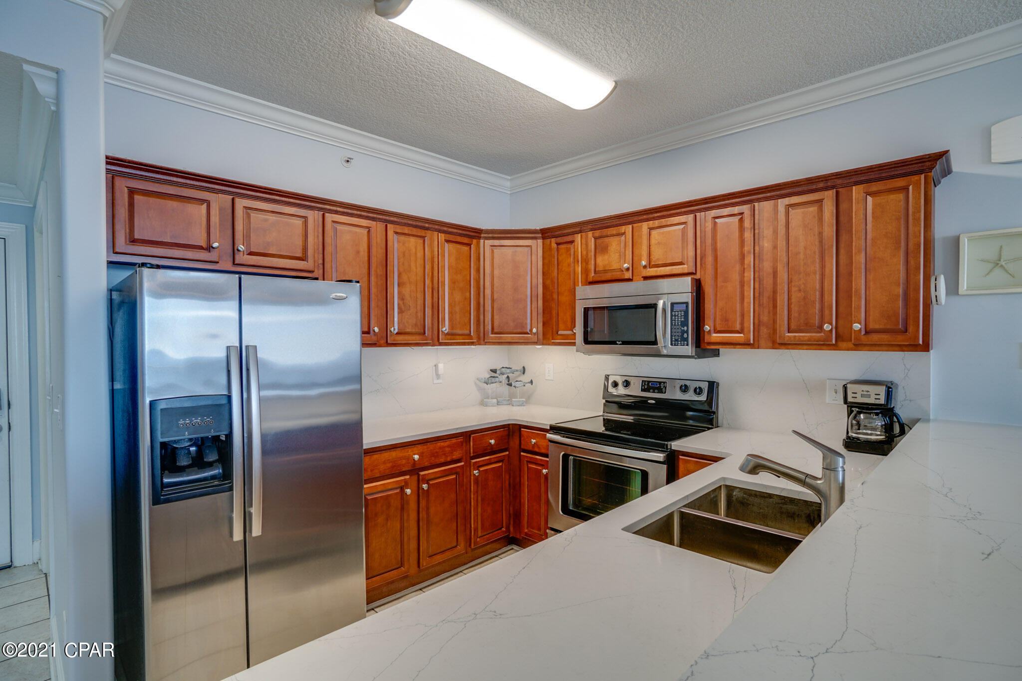 Tropic Winds - Residential