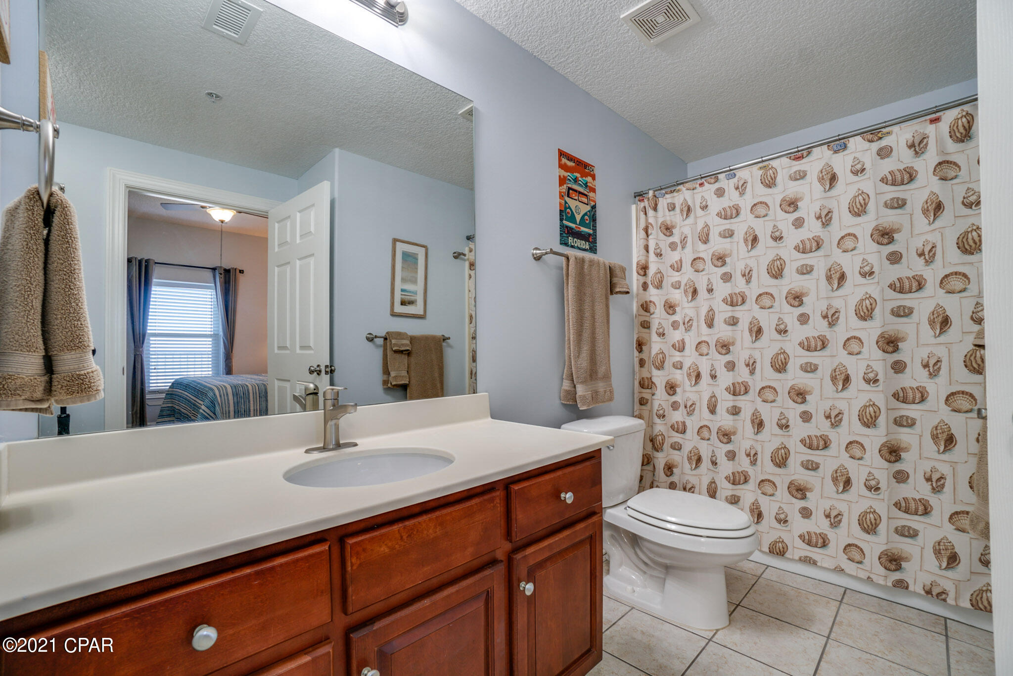 Tropic Winds - Residential