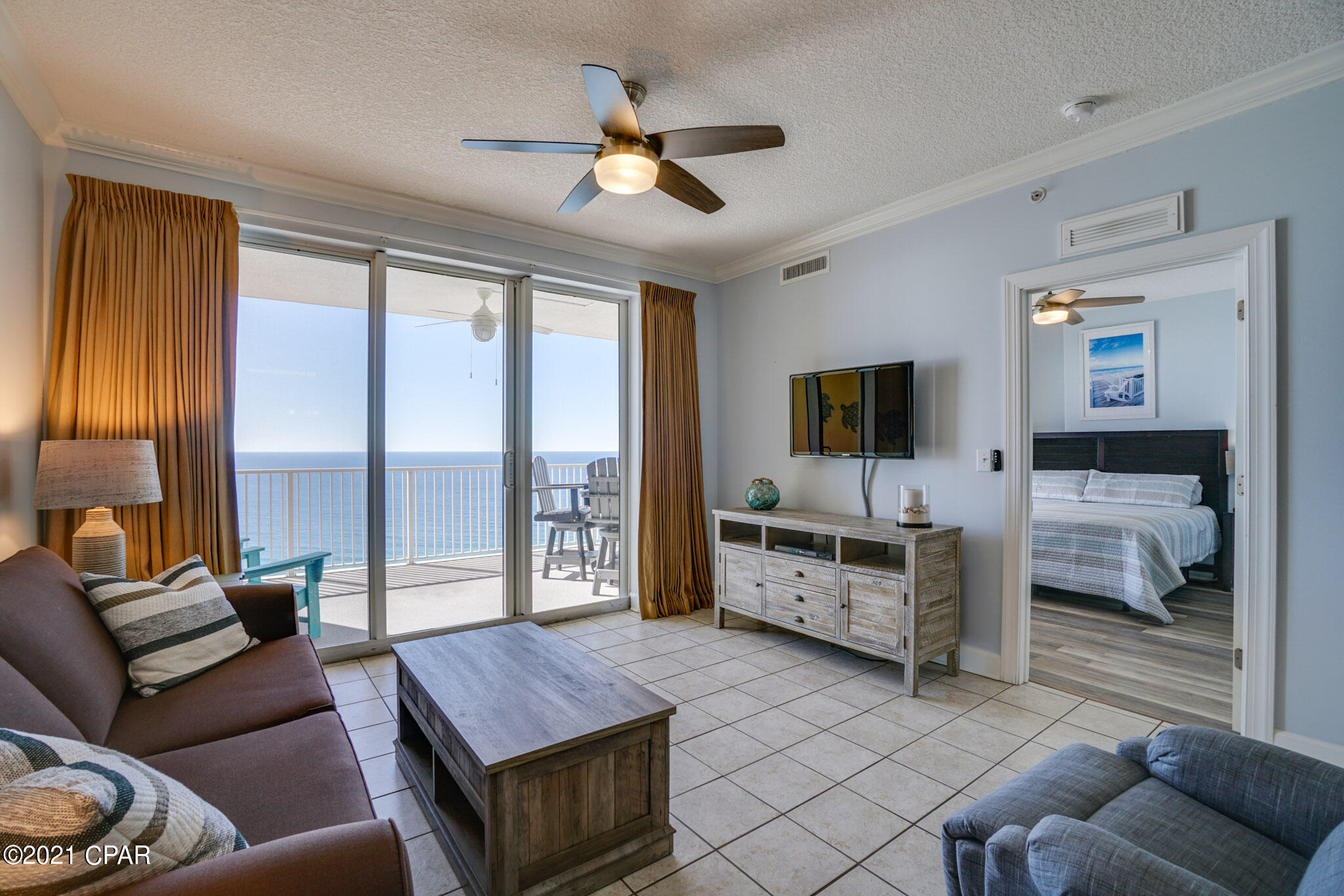 Tropic Winds - Residential