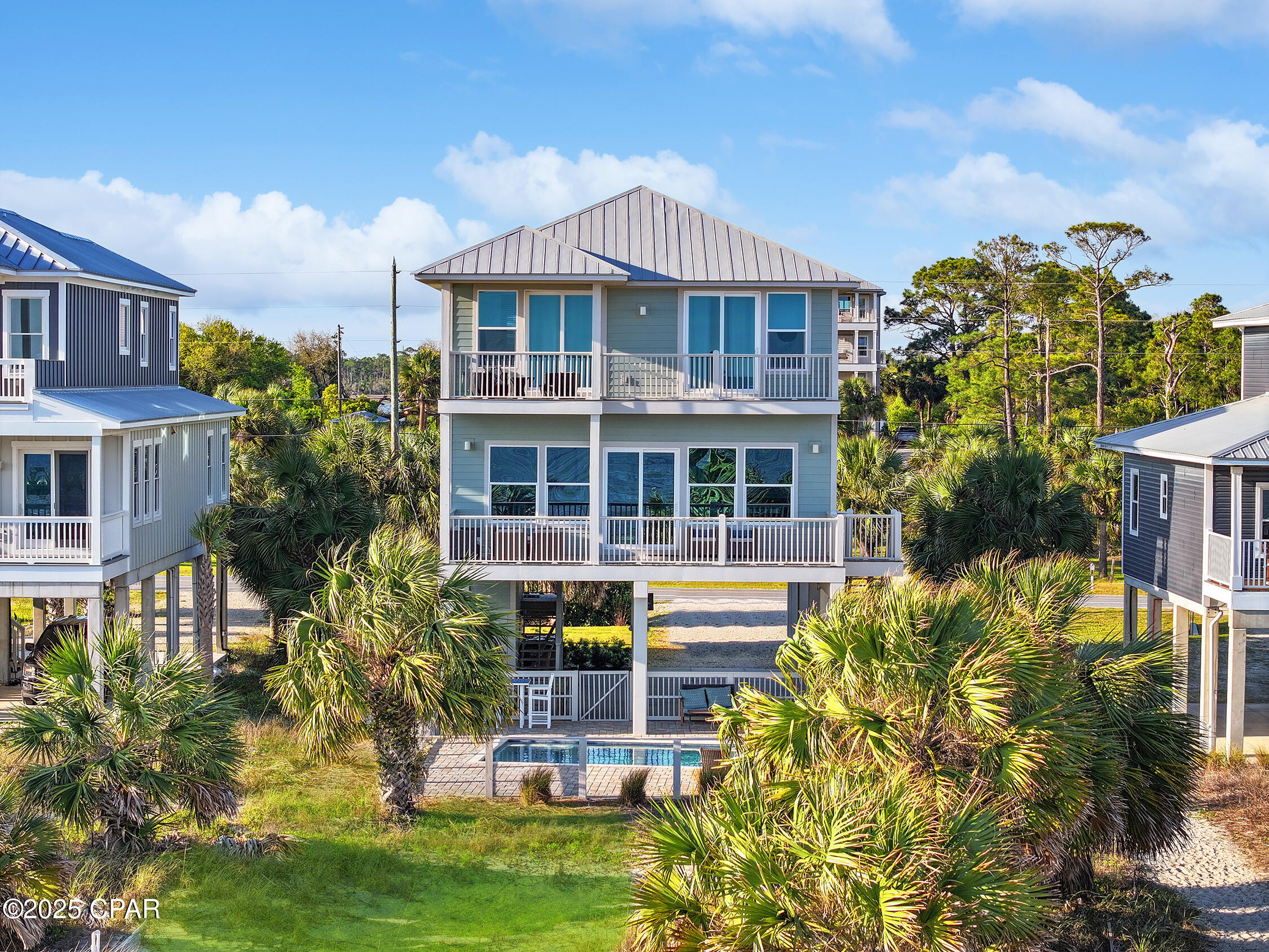 Camp Palms - Residential