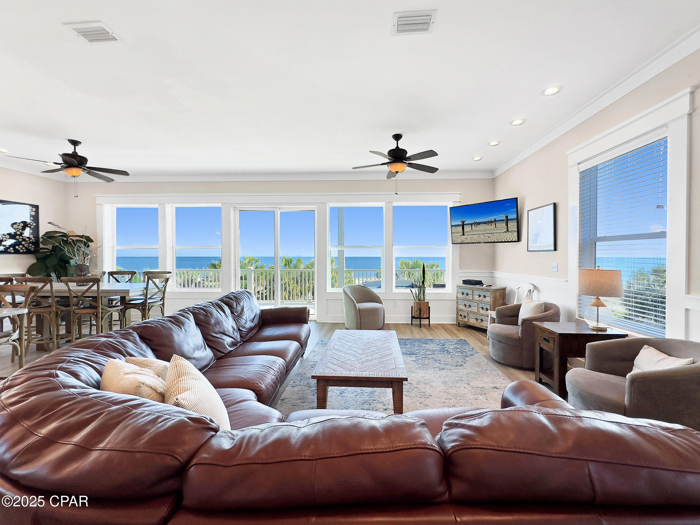 Camp Palms - Residential