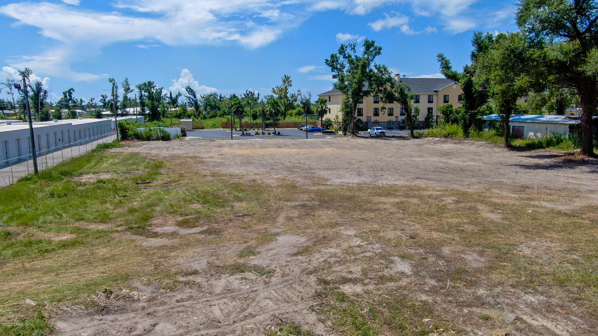 [No Recorded Subdiv] - Land