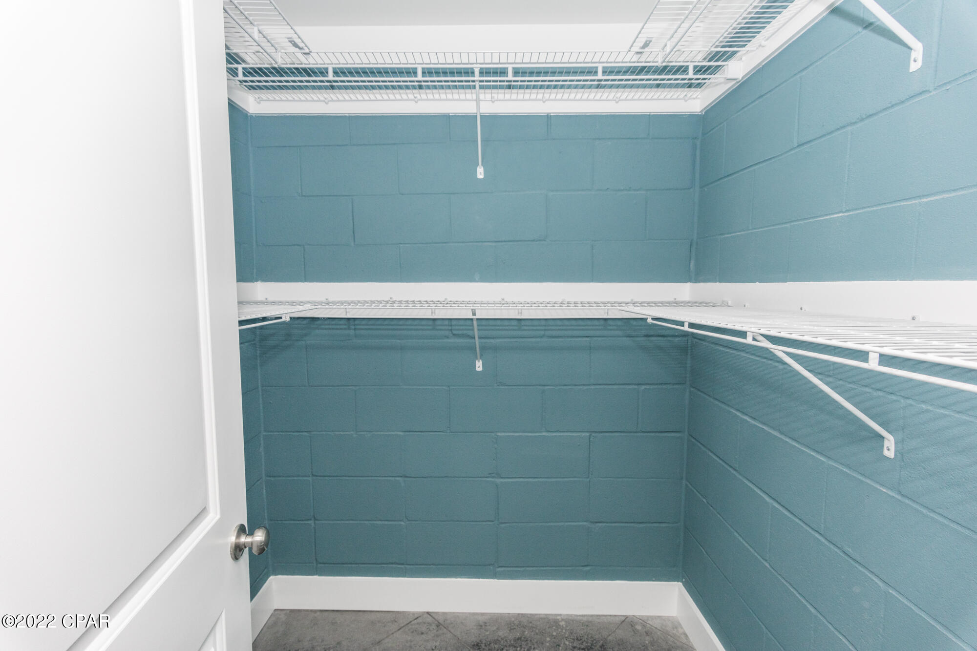 South Caravana Manor - Residential