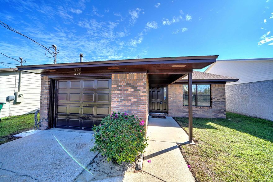 Perfect for a first time home buyer, this 2 bedroom/ 2 full bath home is move-in-ready!

Tucked away in a quiet neighborhood in Parker, this home offers brand new padded wood laminate flooring and opens into a spacious living room with vaulted ceilings and lots of natural lighting. Just off the living room is the eat-in kitchen with ample cabinetry, well equipped for meal prep and meals at home. Full hall bath for guests and guest room down the hall. Master bedroom offers en-suite bath with skylight. Step out back and enjoy the fully fenced backyard, easy to maintain and private. Garage floor is sealed and also includes washer/dryer. Very short commute to TAFB, schools, dining & shops...schedule today to see this solid home! All sizes/info/measurements approx; please verify