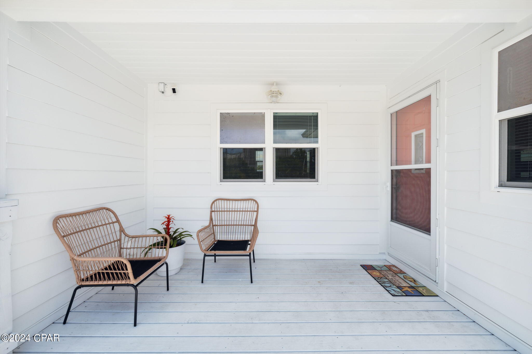 Long Beach 3rd - Residential