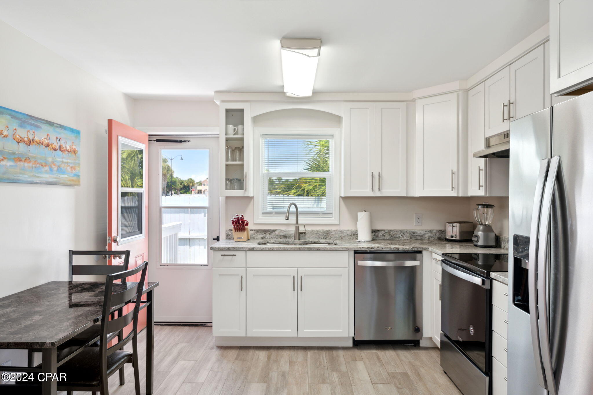 Long Beach 3rd - Residential