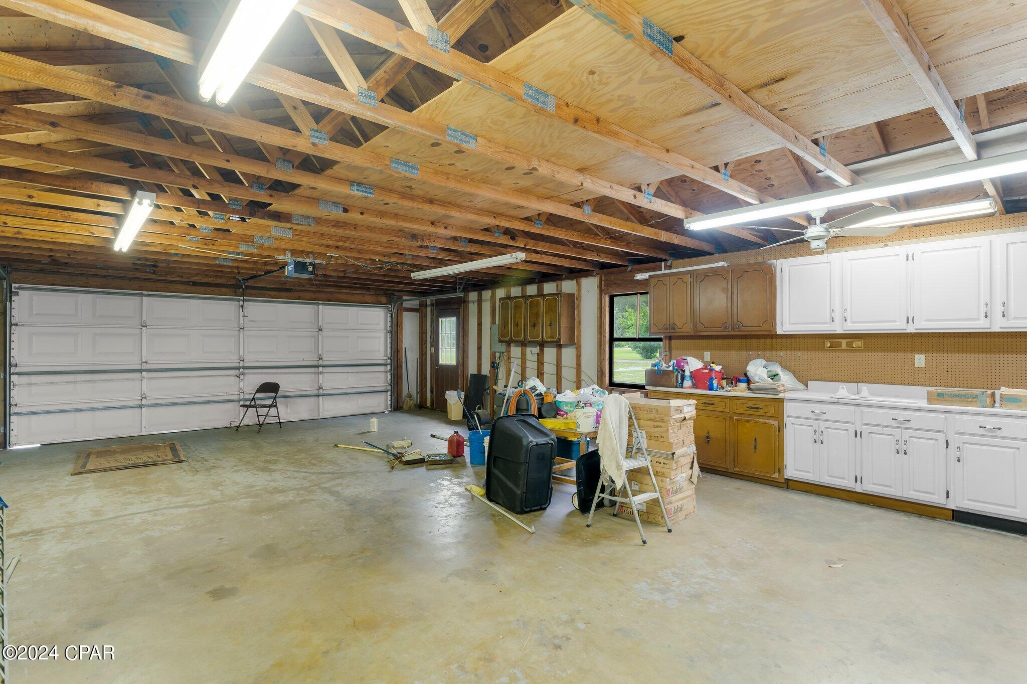 Deerpoint Lake Heights - Residential