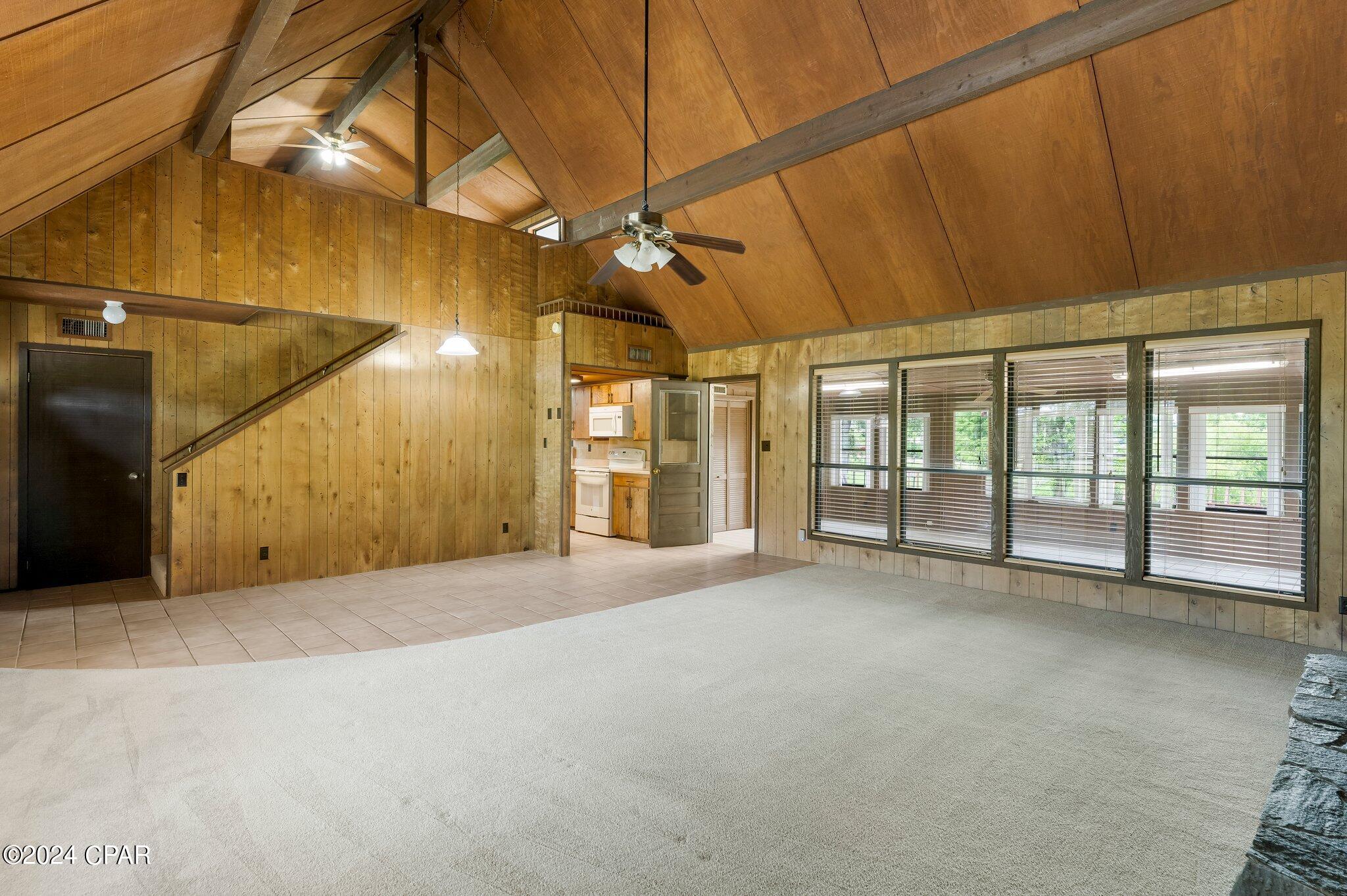 Deerpoint Lake Heights - Residential