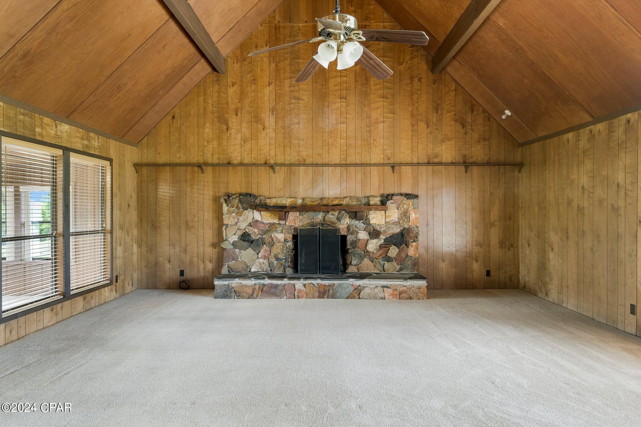 Deerpoint Lake Heights - Residential