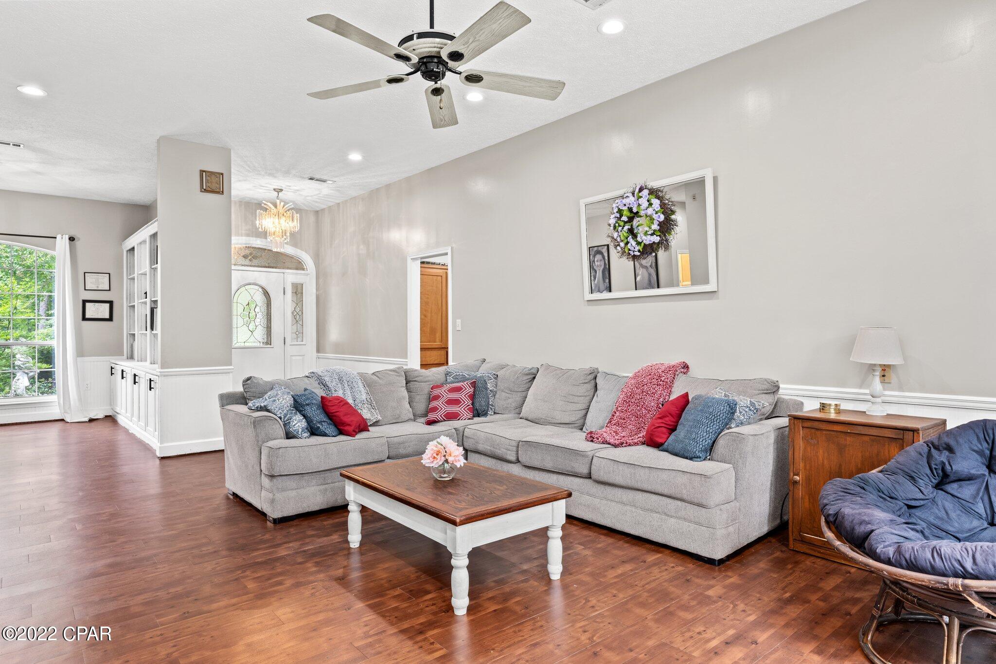 [No Recorded Subdiv] - Residential