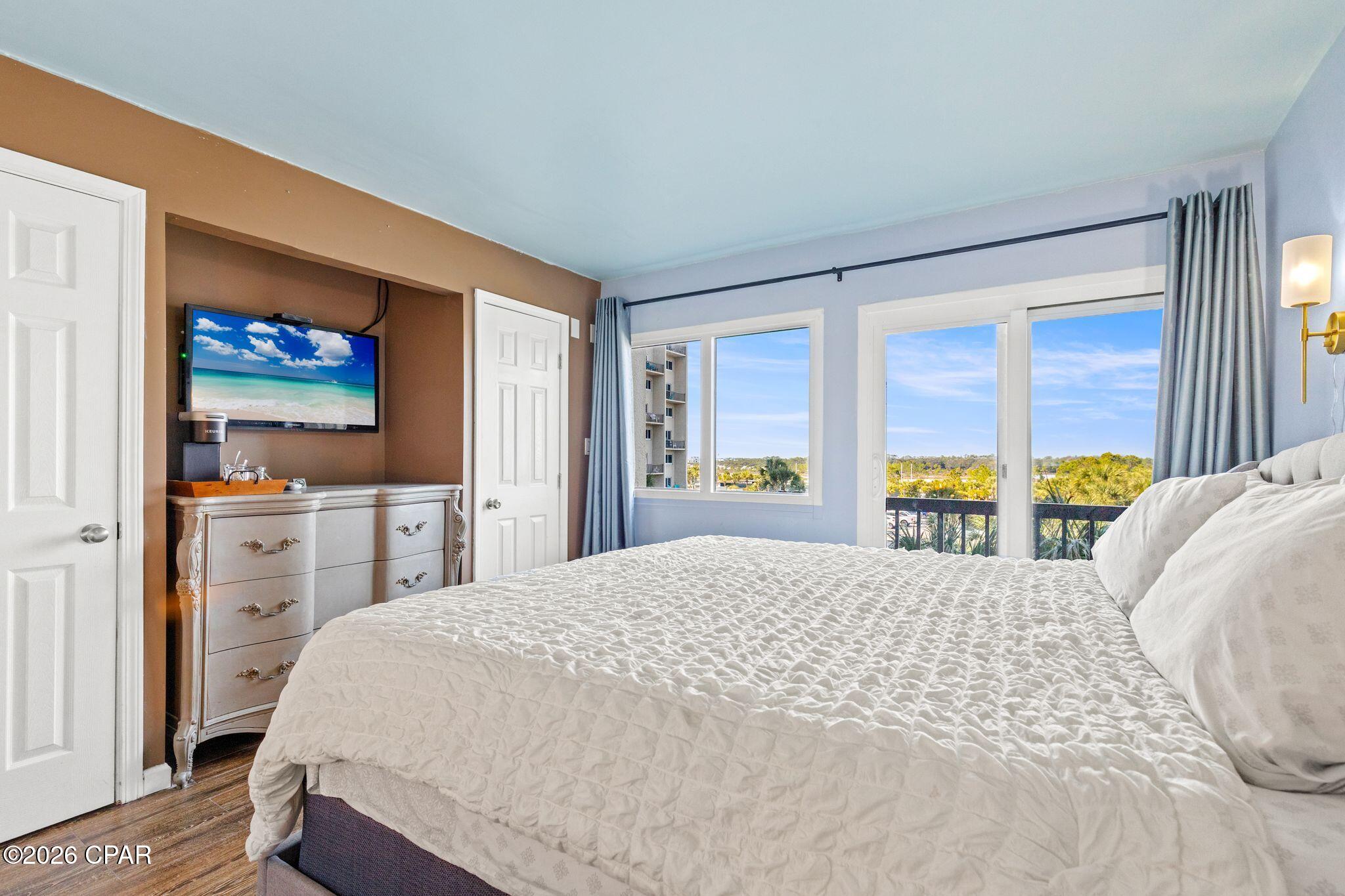 Pinnacle Port Condo - Residential