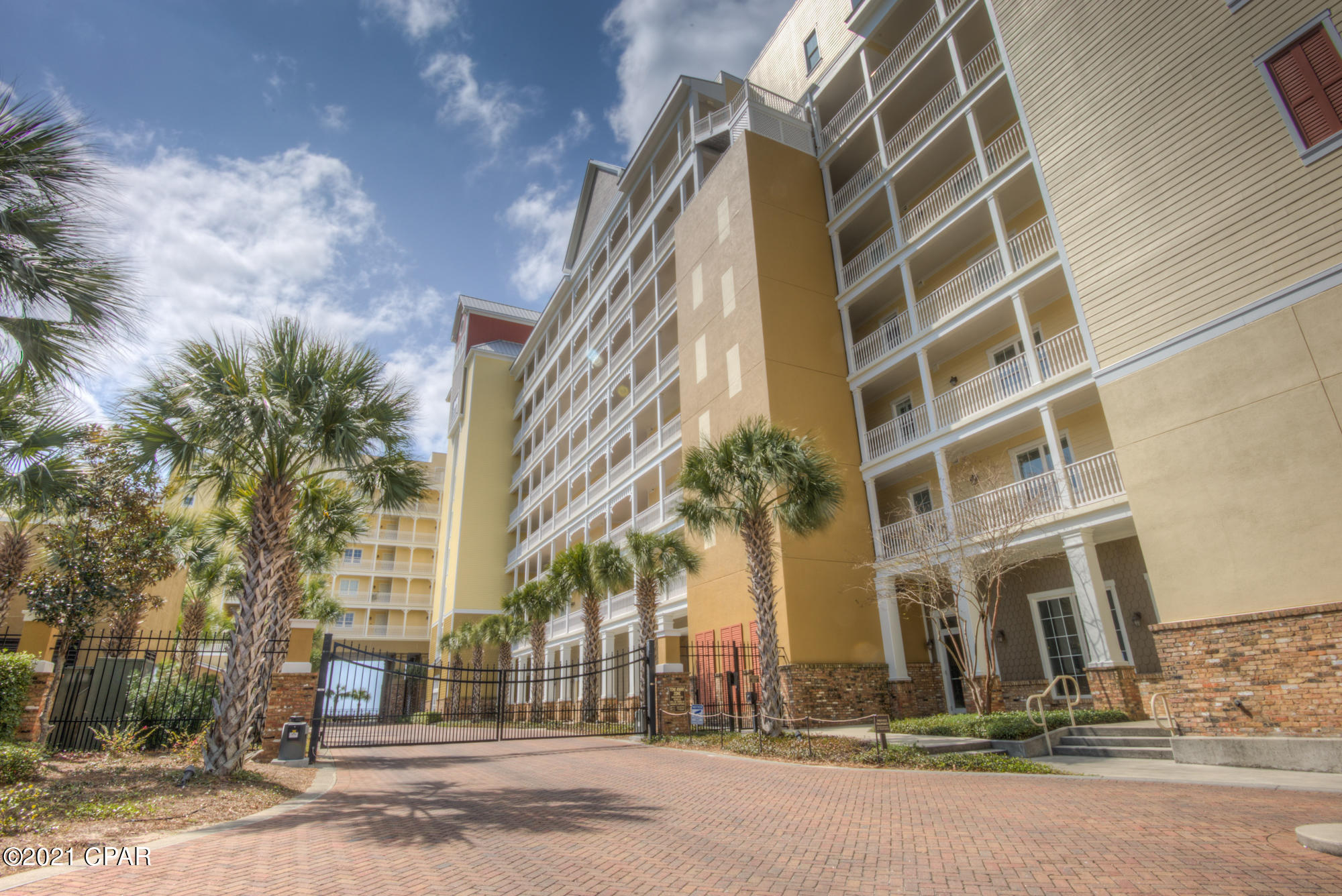 Harbour Village At Historic St Andrews - Residential