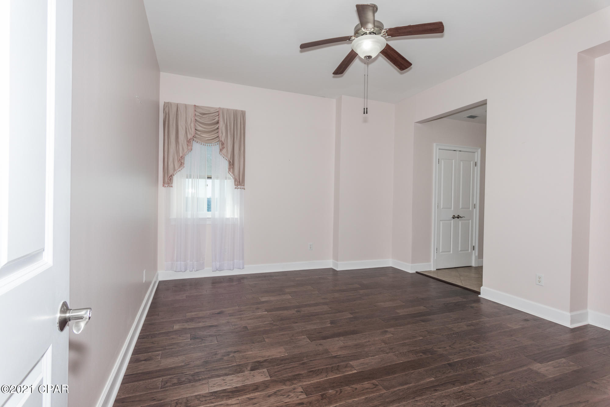 Harbour Village At Historic St Andrews - Residential