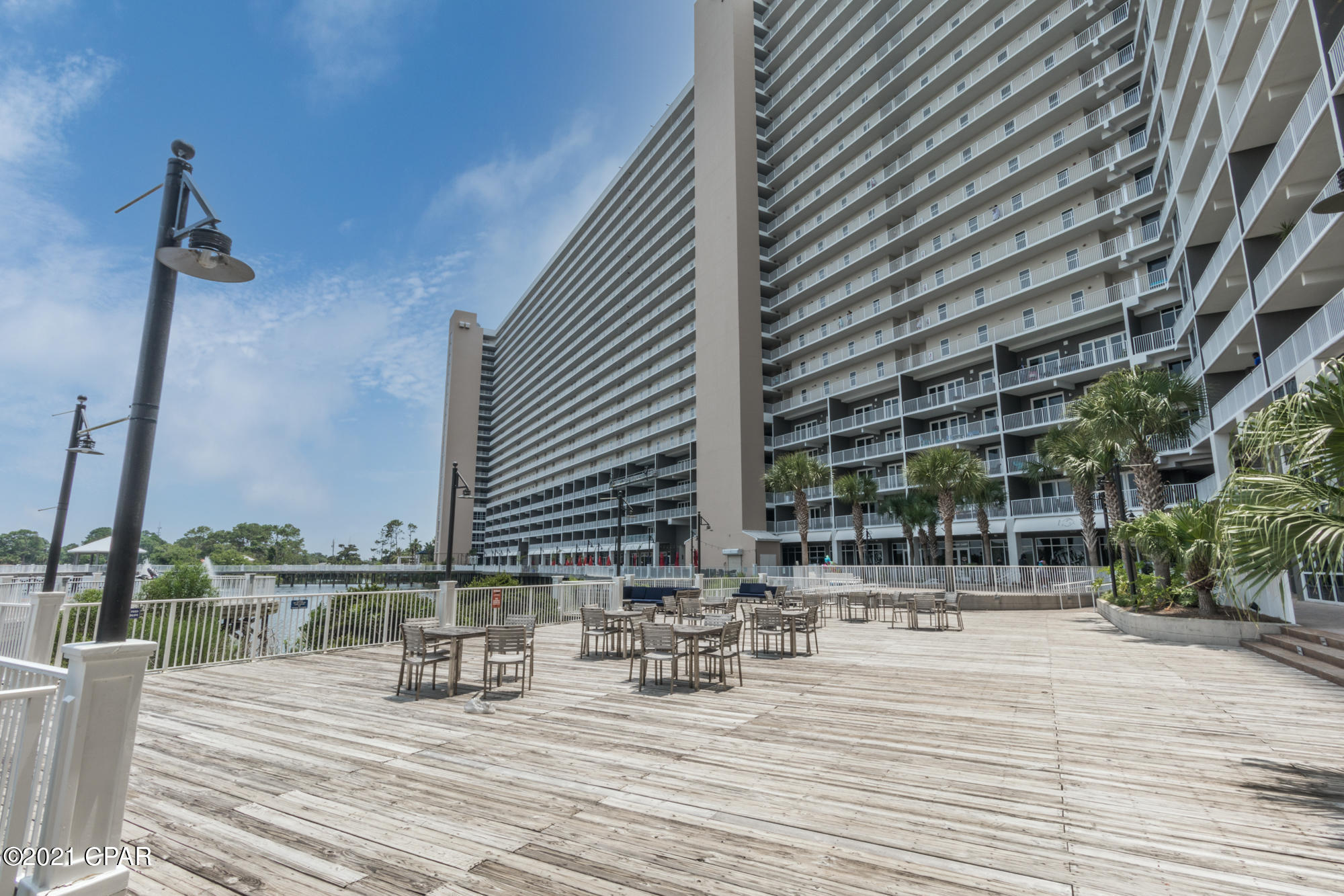 Laketown Wharf - Residential