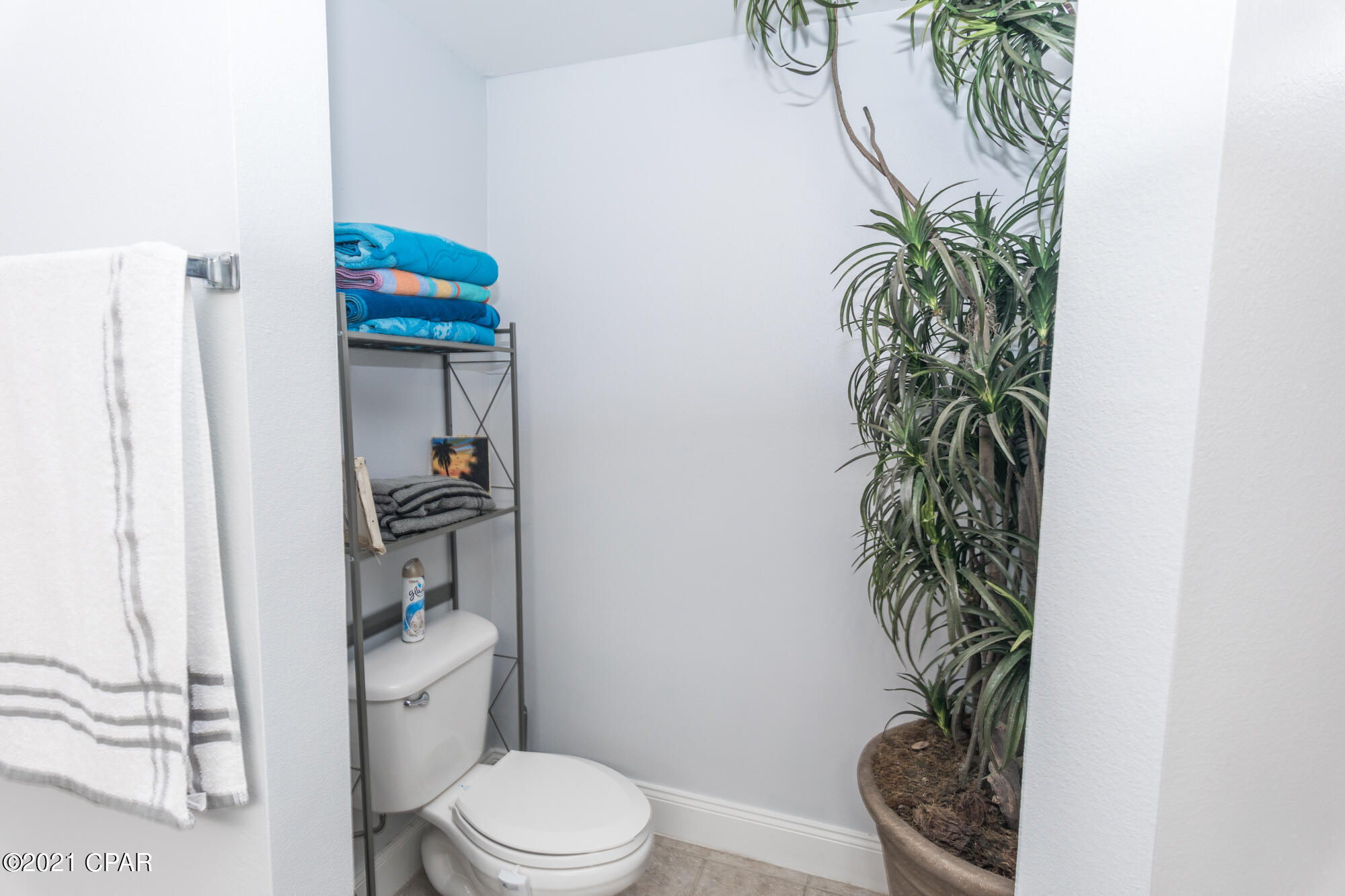 Laketown Wharf - Residential