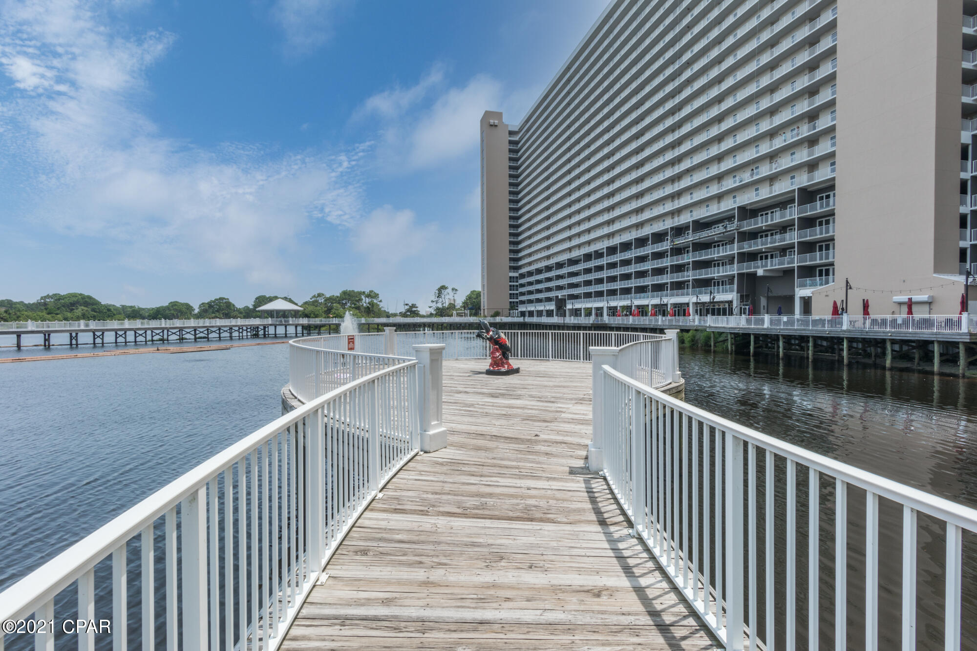 Laketown Wharf - Residential